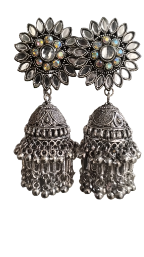 Elegant Pearl and Crystal Earrings