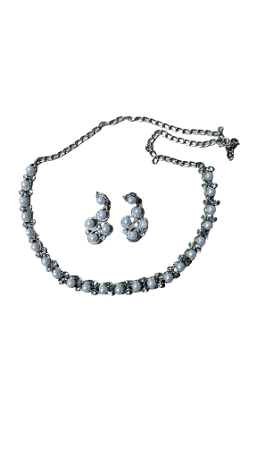 Pearl Necklace and Earrings Set