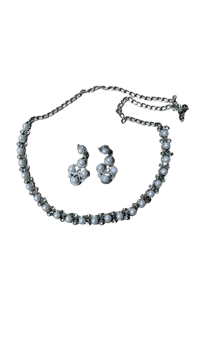 Pearl Necklace and Earrings Set