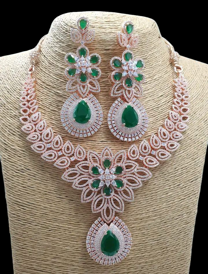 Elegant Green Gemstone Jewelry Set