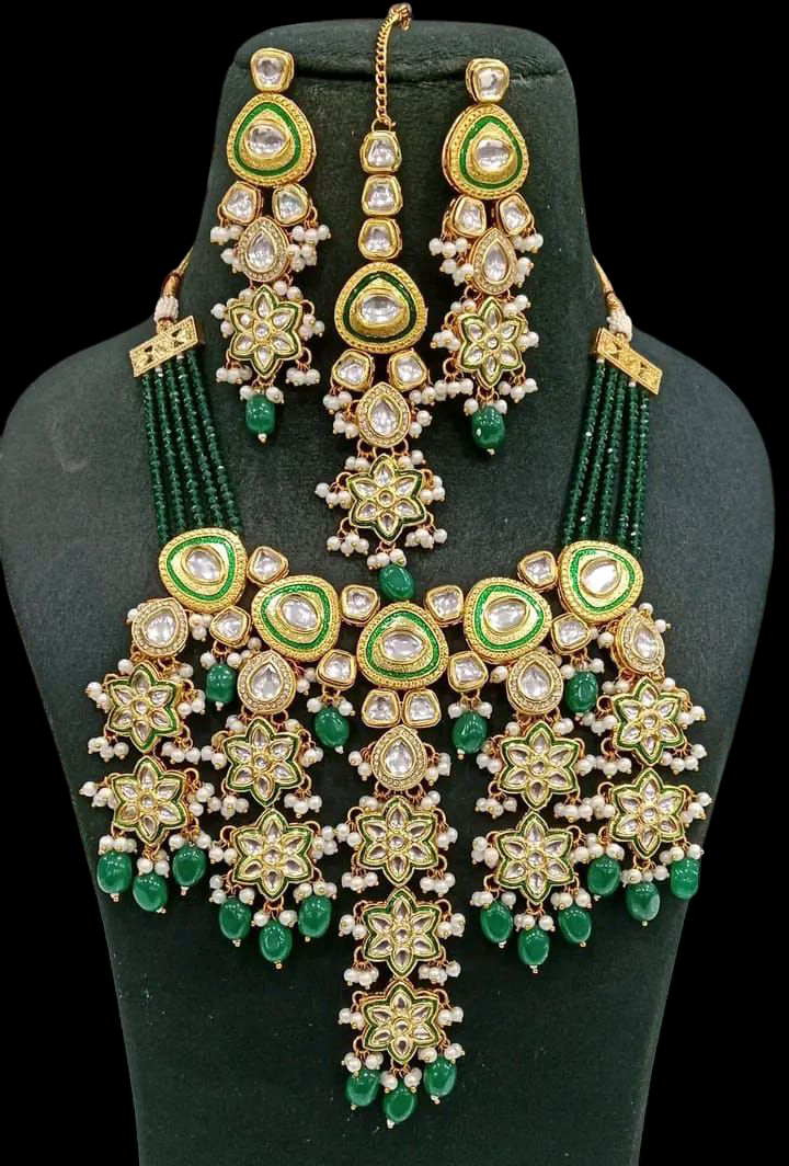 Traditional Indian Bridal Jewelry Set