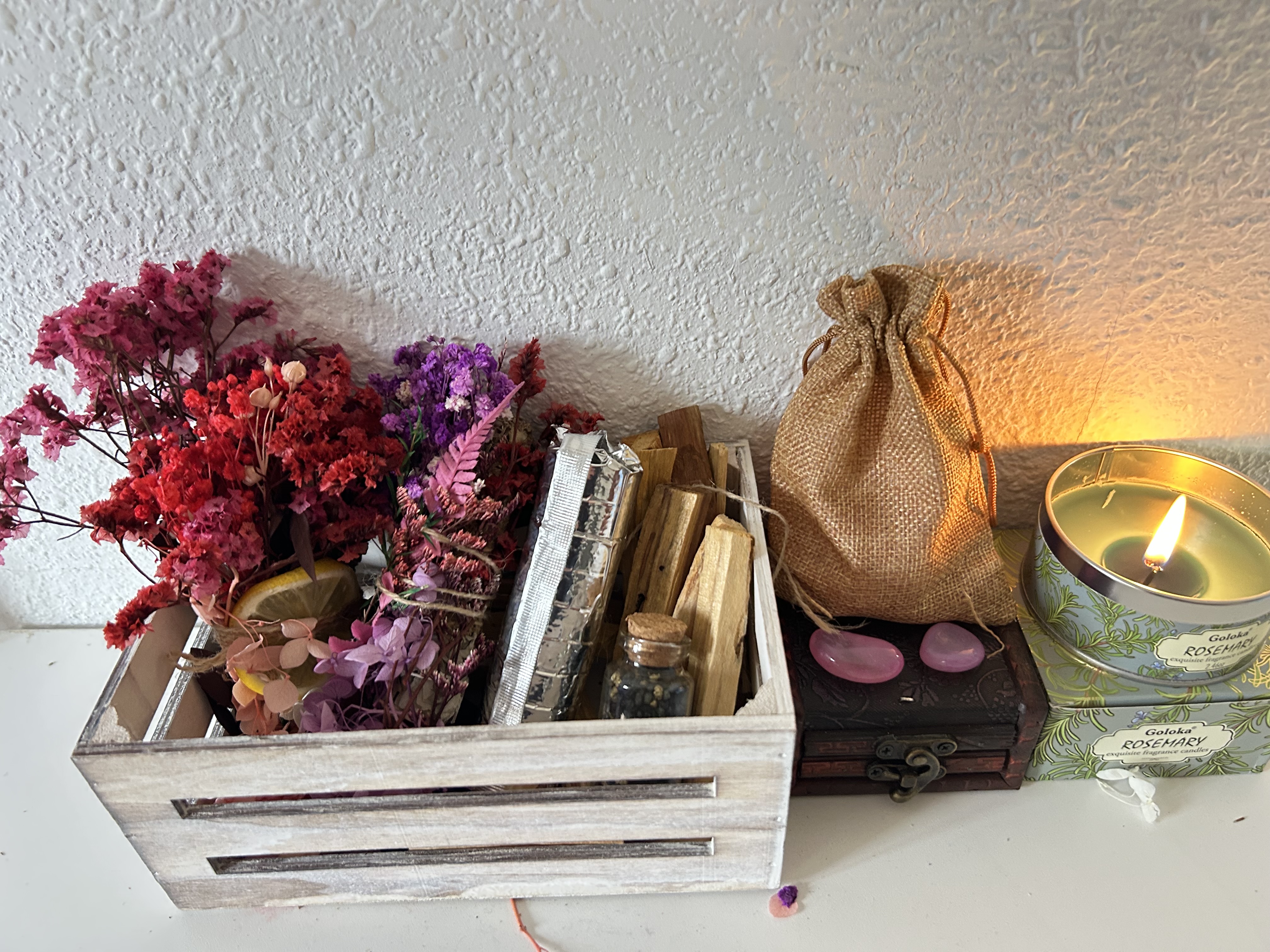 AMOR / DINERO EN HERMOSA CAJA ARTESANAL