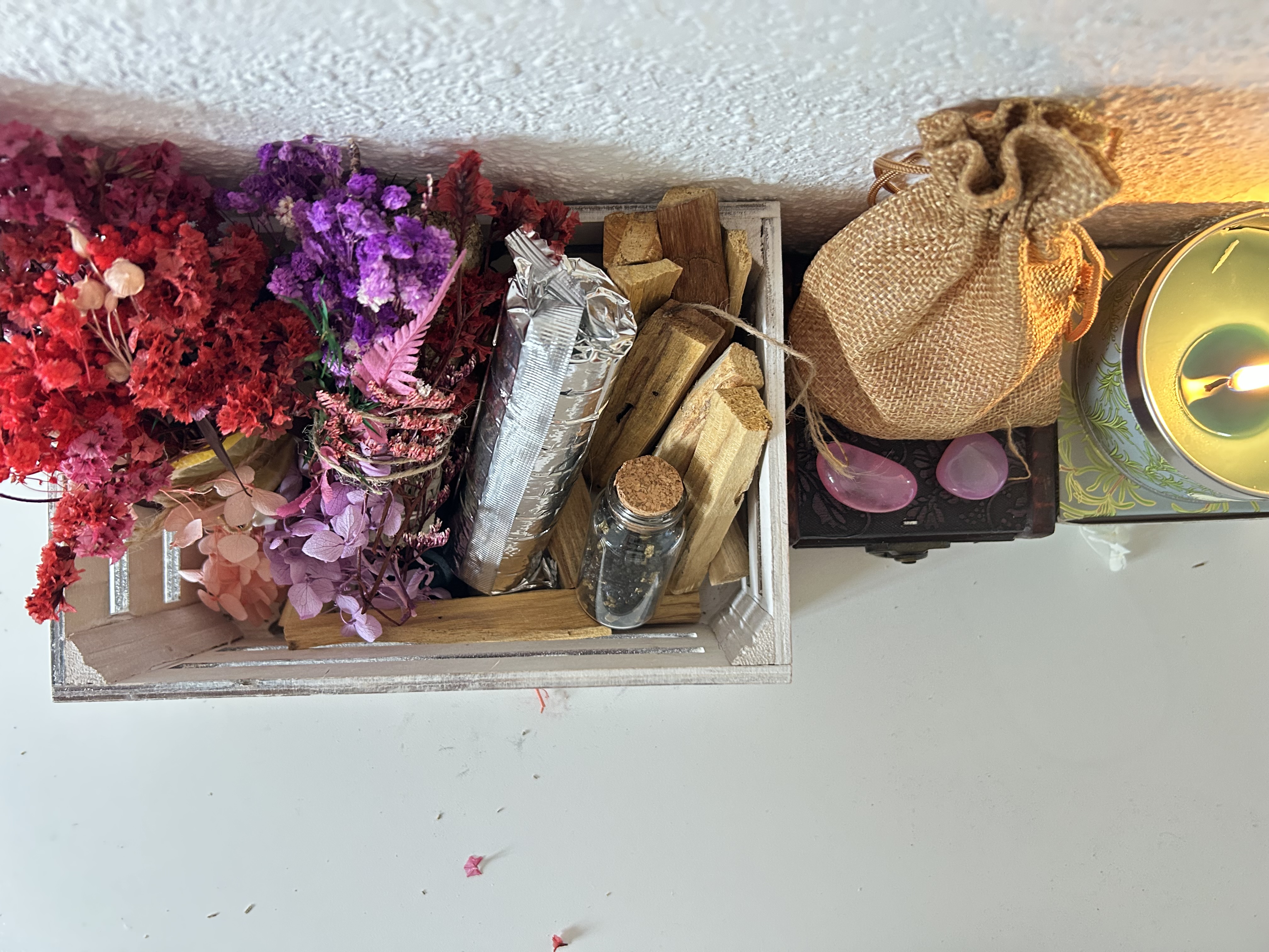 AMOR / DINERO EN HERMOSA CAJA ARTESANAL