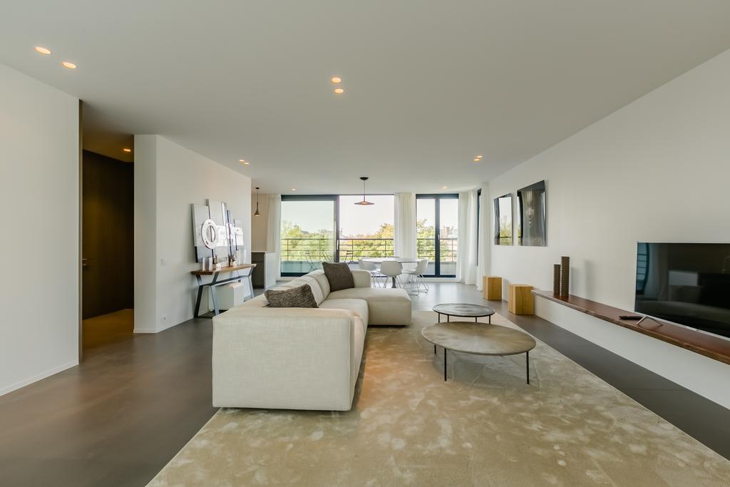Weekend 2 115㎡ Brussels Apartment – | 4 Guests | 