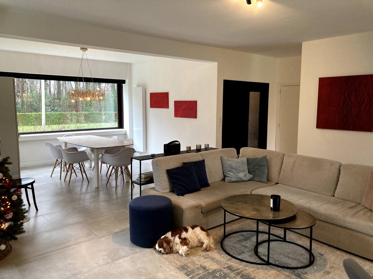 Weekend 2– 4 Guest Boom Private Villa +Walking distance festival