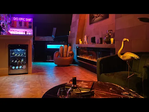 Weekend 2 – 4P  Antwerpen  Apartment Package   (with DJ Booth + Private Transfers)