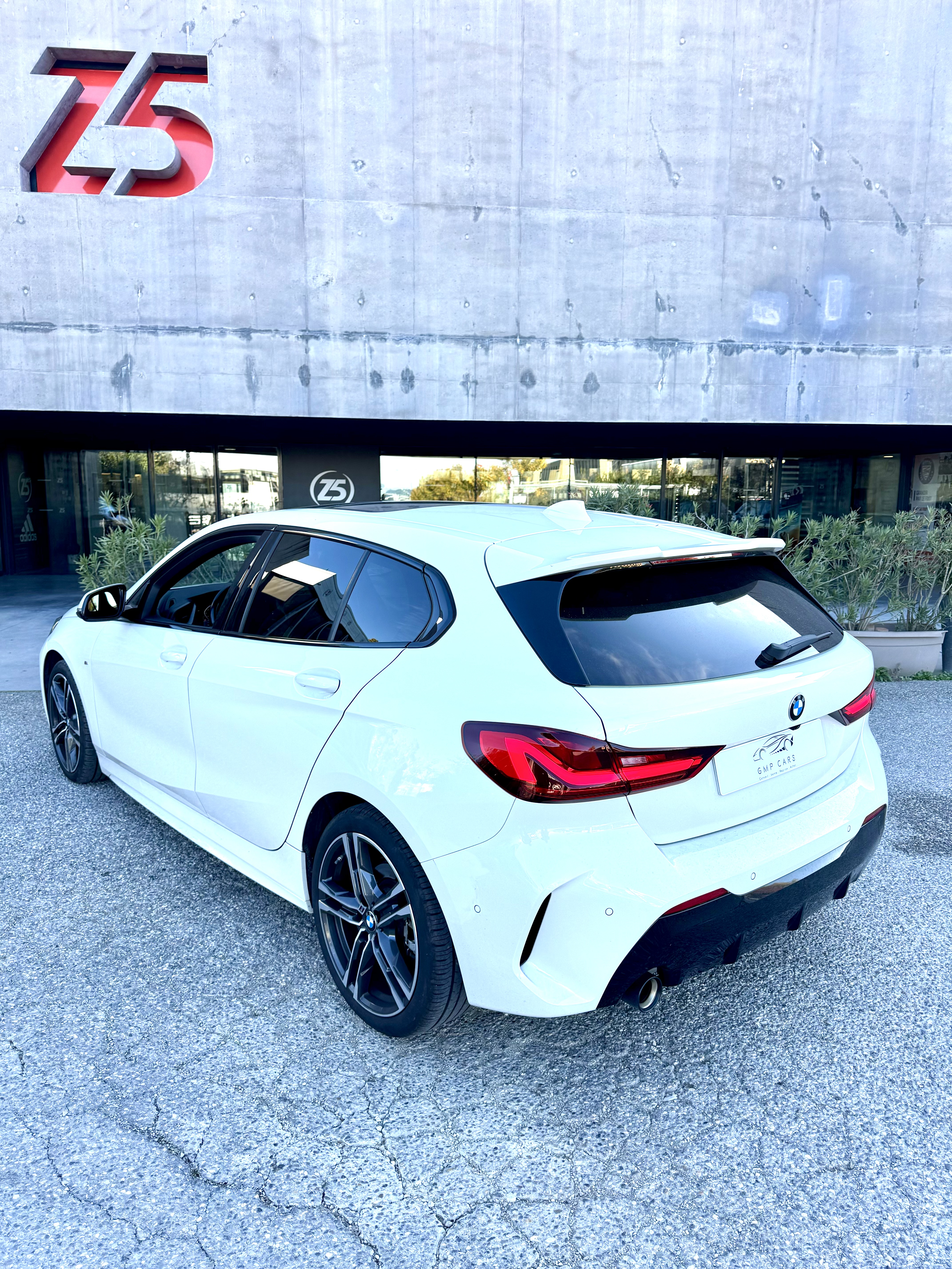 BMW 118iA 136ch M Sport Shadow Line toit ouvrant panoramique (rare) DKG7