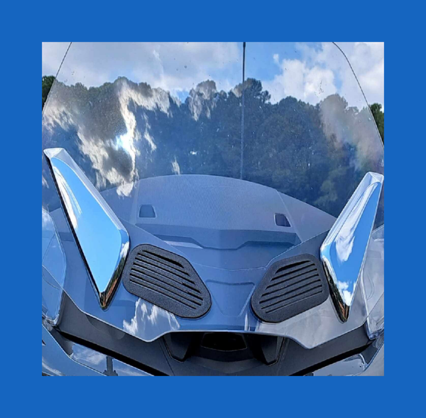 BRP  Can Am Spyder RT 2014-2019 -  Kit of two grilles for windshield ventilation 