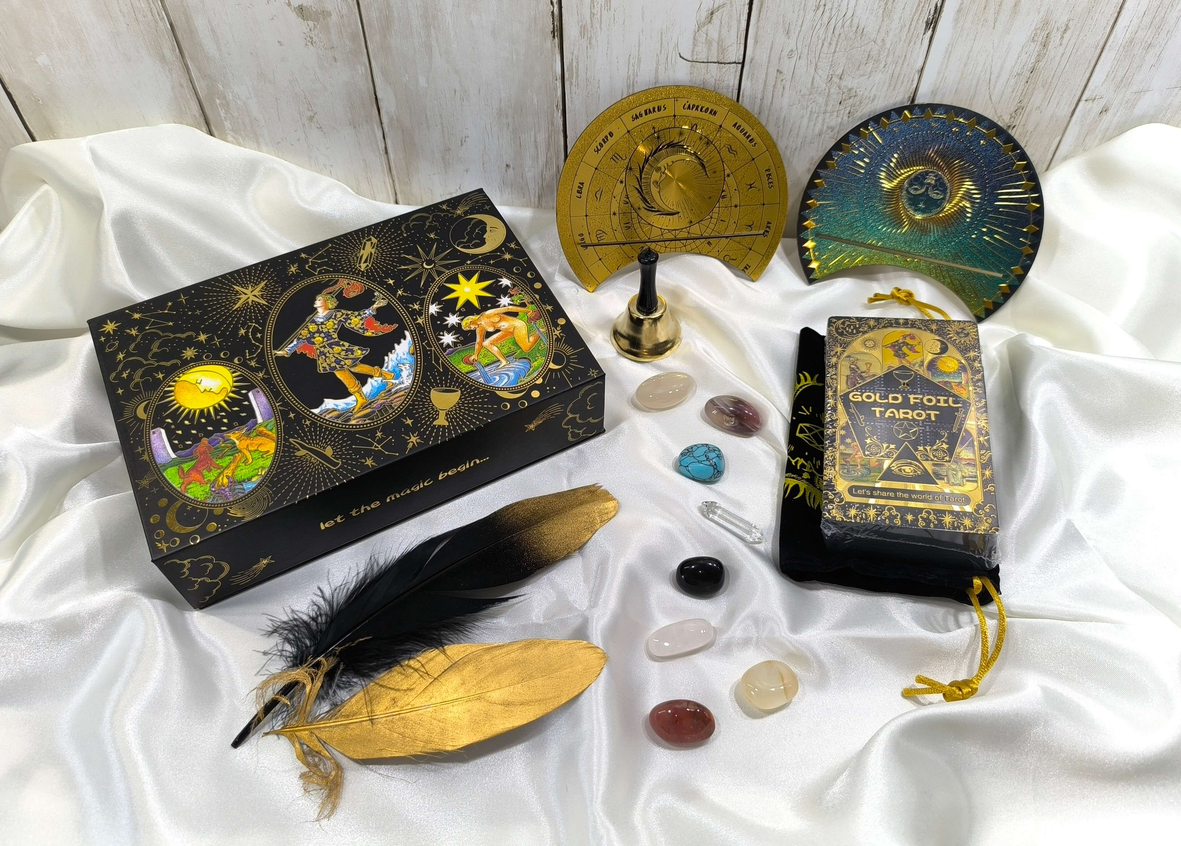 COFFRET TAROT DORE AVEC FEUILLES D'OR - EDITION DE LUXE & ACCESSOIRES MYSTIQUES