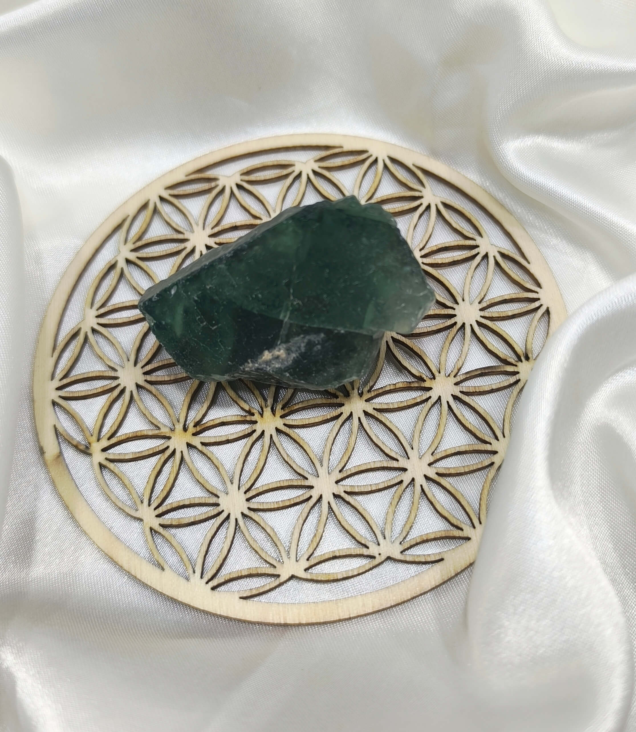 PIERRE NATURELLE - FLUORITE VERTE - CLARTE MENTALE, CALME & PROTECTION ENERGETIQUE