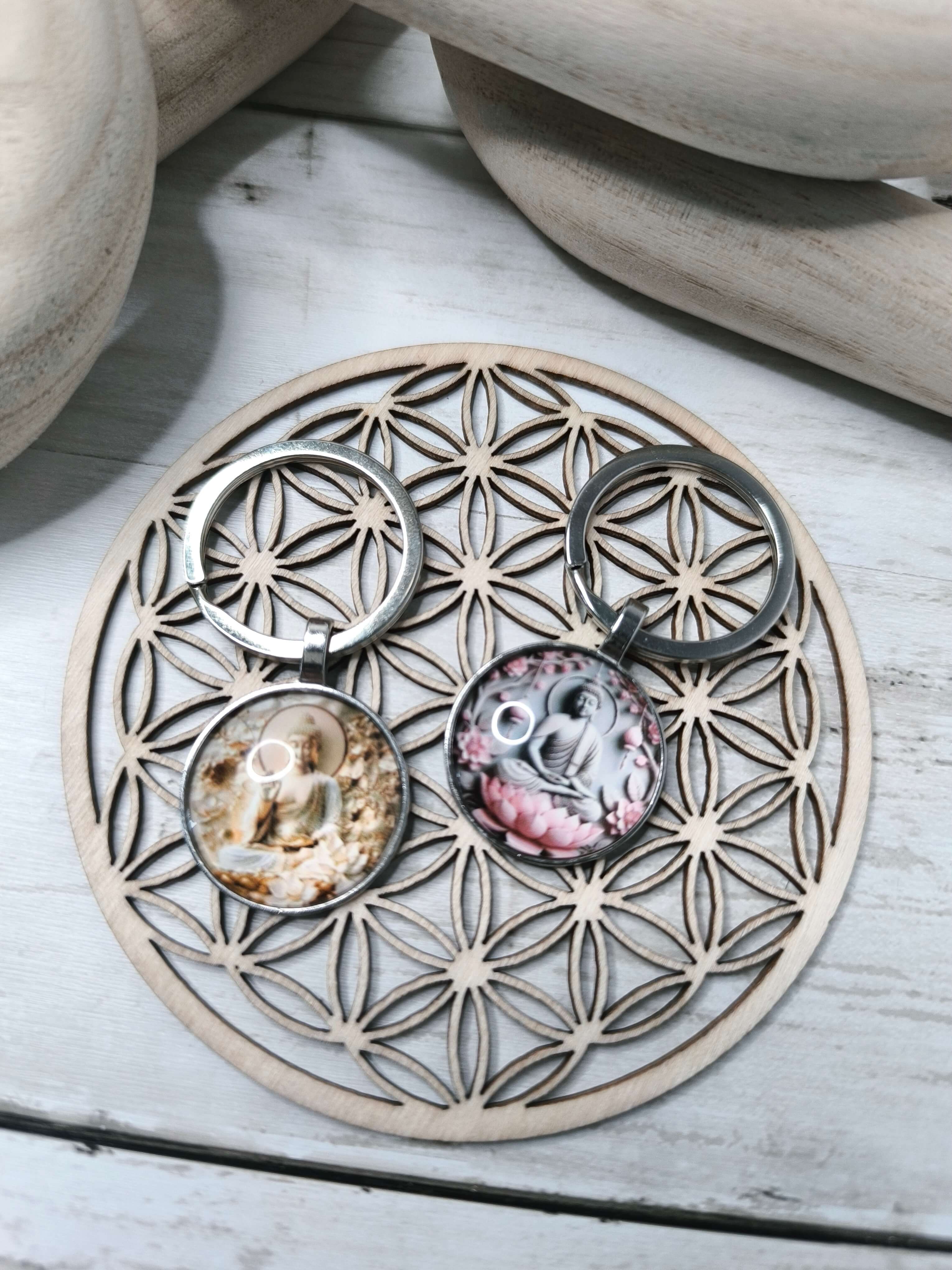 PORTE CLES VINTAGE - BOUDDHA EN MEDITATION - ACCESSOIRE SPIRITUEL - ROSE OU DORE