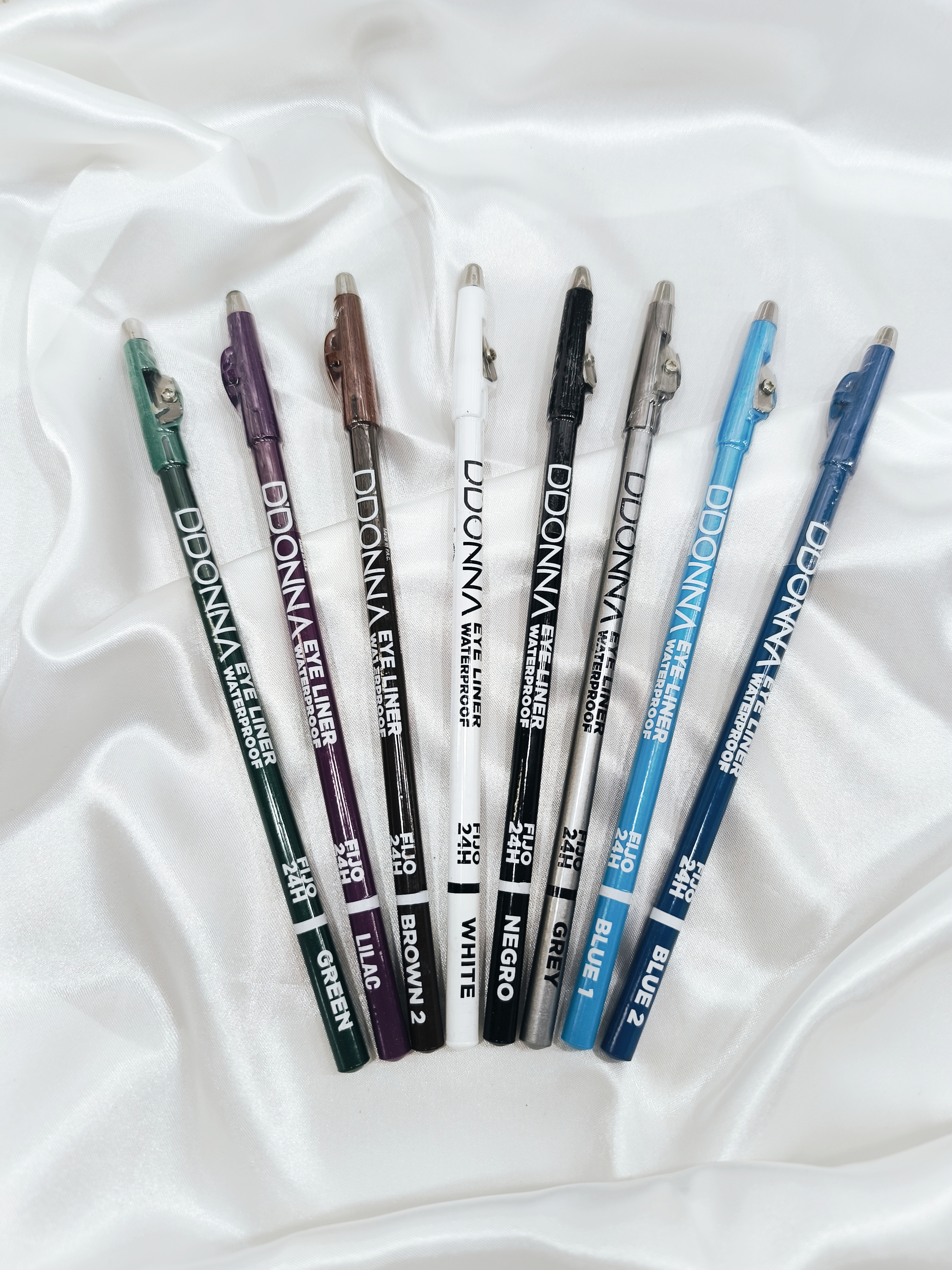 CRAYON EYE LINER - WATERPROOF - DDONNA - TENUE 24H
