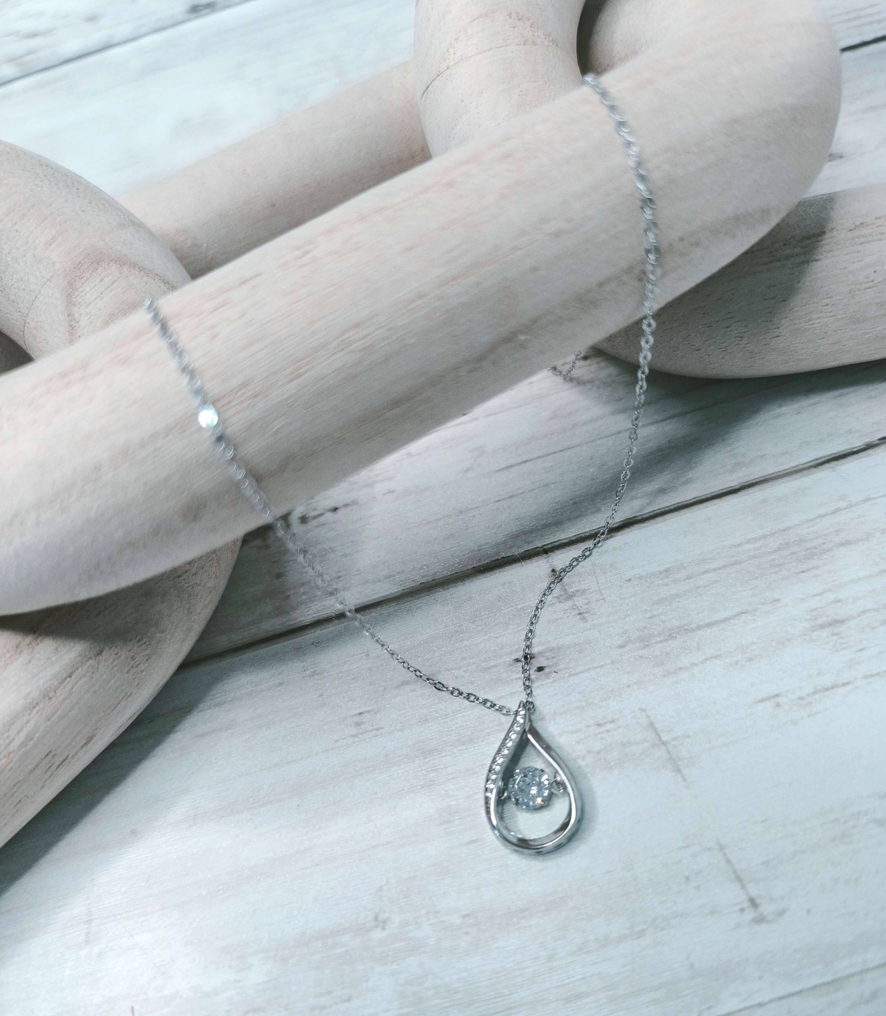 ier en Argent S925 – Goutte Scintillante & Zircon Cubique