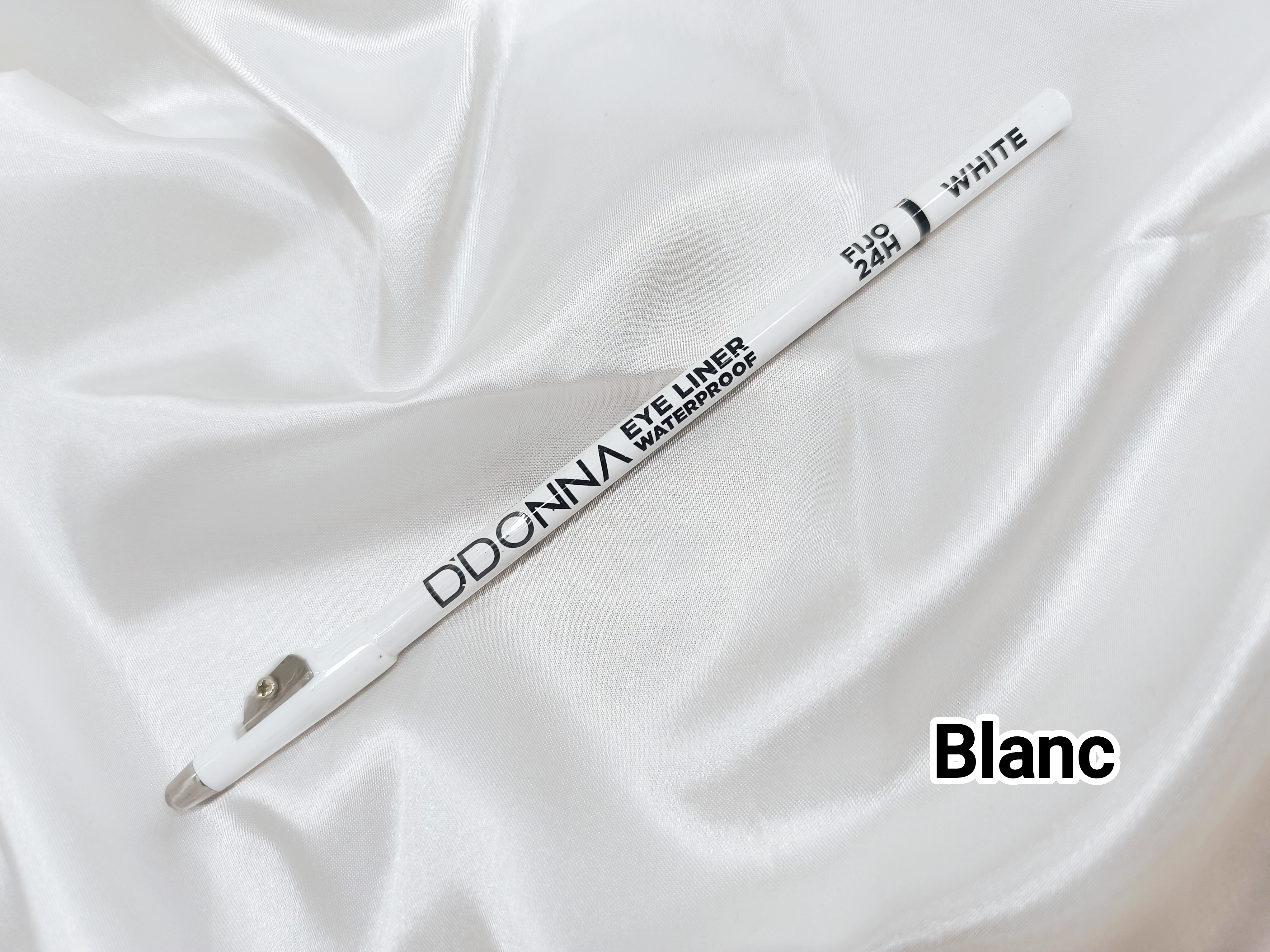 CRAYON EYE LINER - WATERPROOF - DDONNA - TENUE 24H