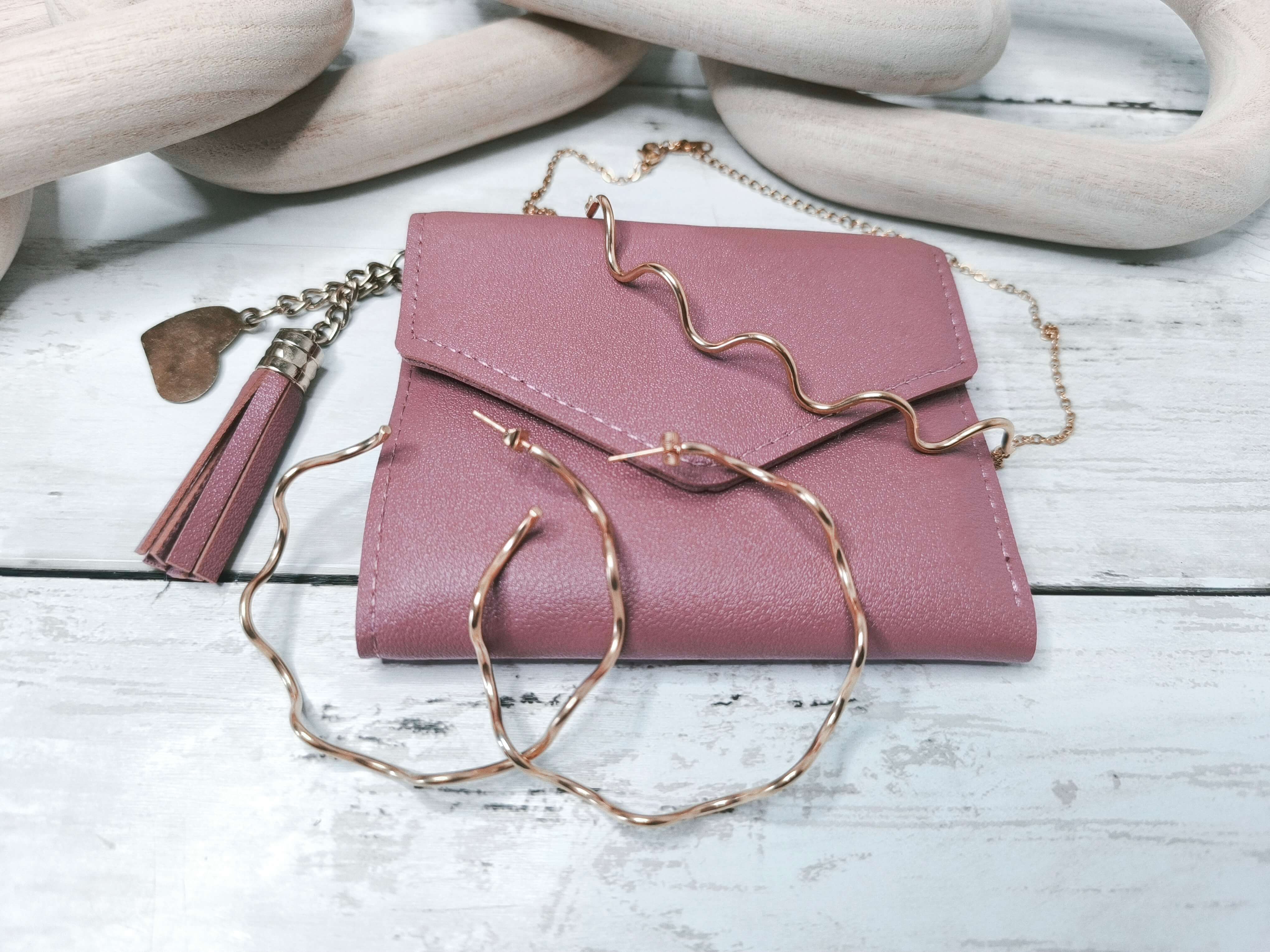 Coffret Cadeau Femme – Parure “Vagues d’Or” + Portefeuille Rose – Edition Noël