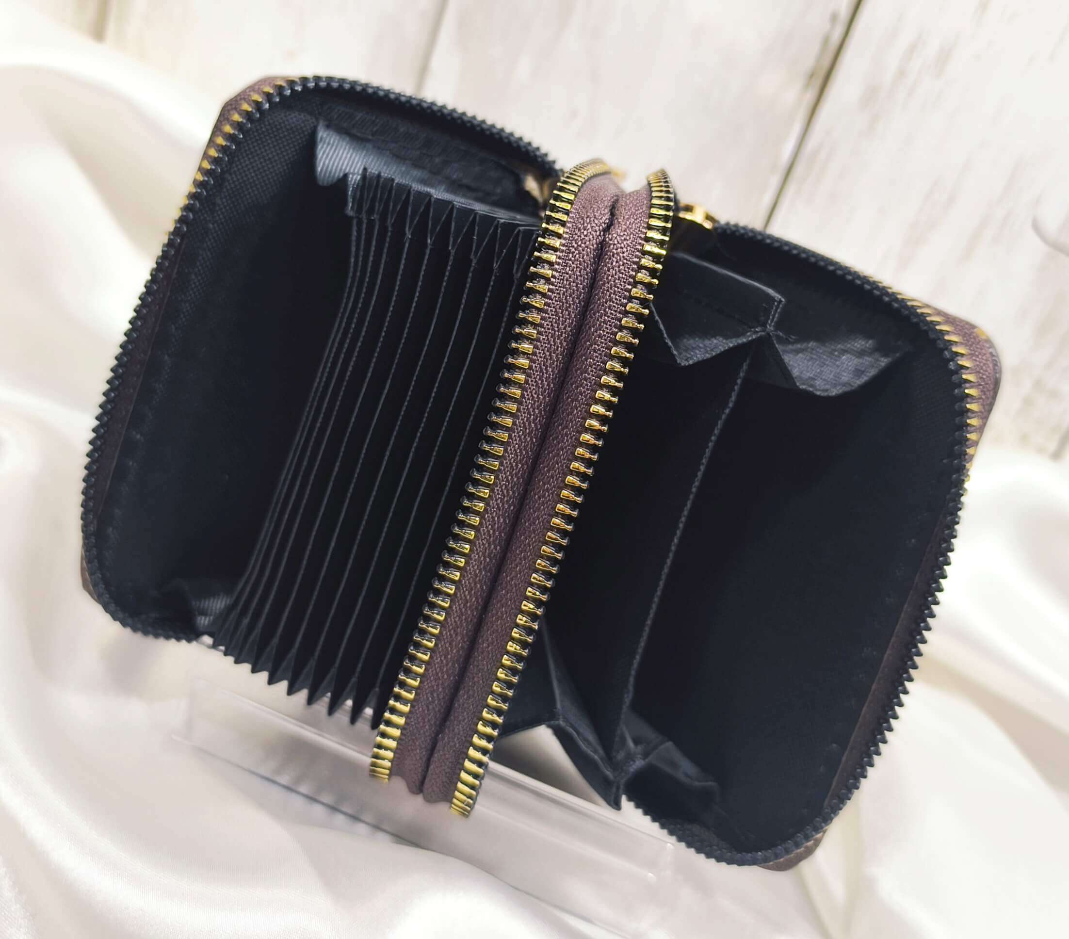 PORTE MONNAIE FEMME A DEUX COMPARTIMENTS - BEIGE OU CAFE FONCE 