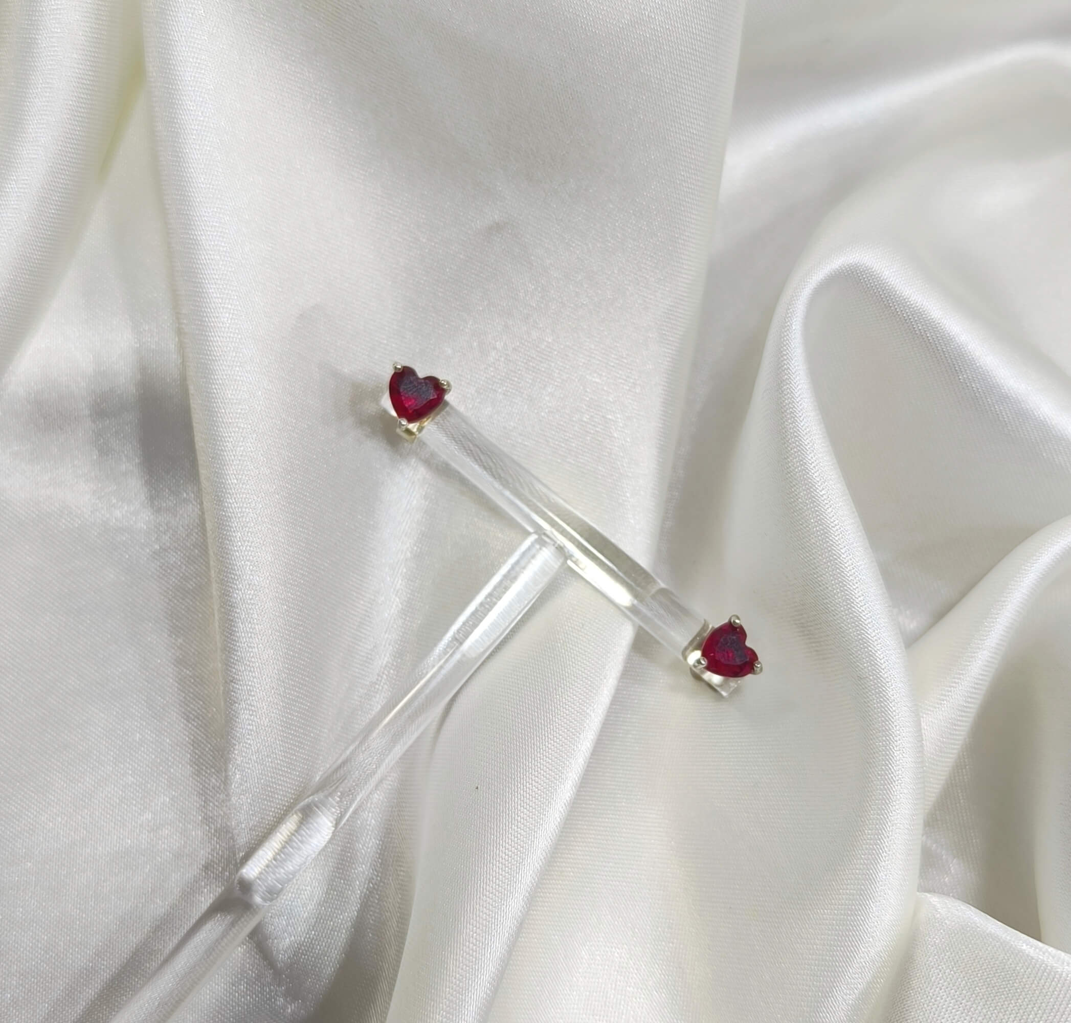 BOUCLES D'OREILLES FEMME - ARGENT STERLING 925 - COEUR ROUGE ECLATANT