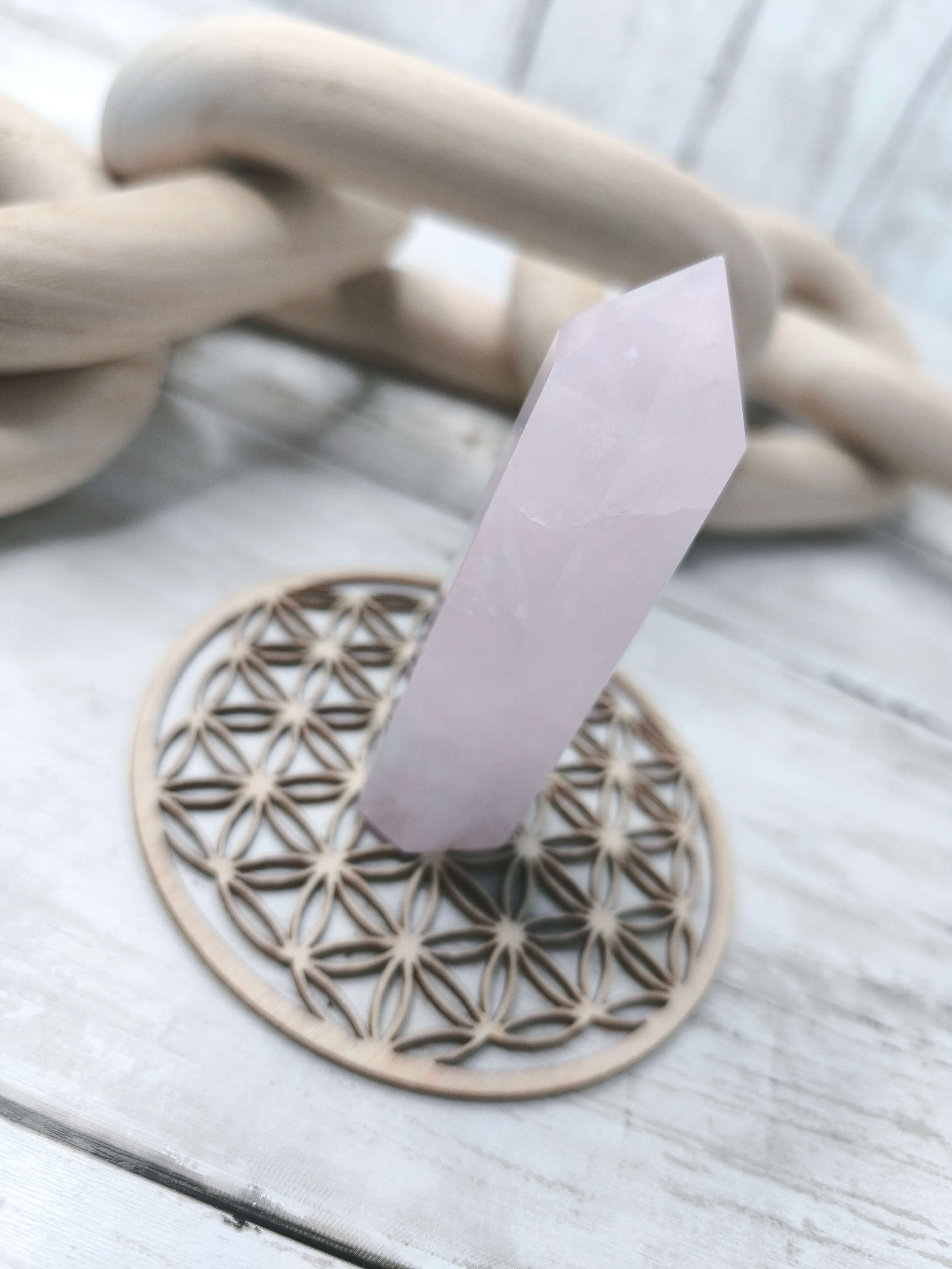 QUARTZ ROSE - NATUREL POLI - POINTE DE MEDITATION - PIERRE DE L'AMOUR UNIVERSEL