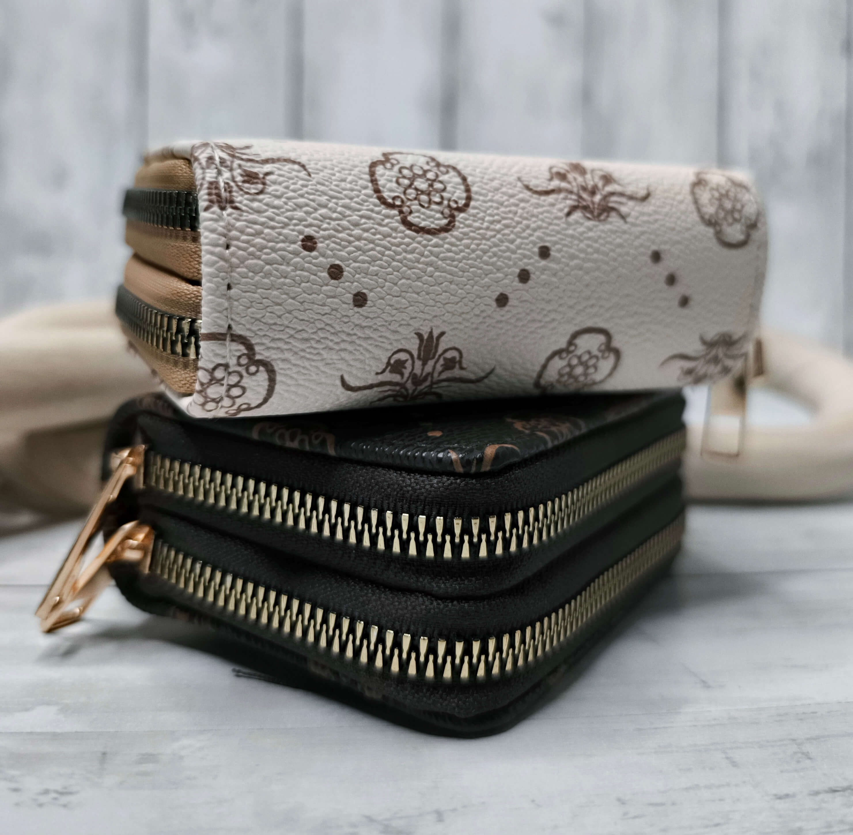 PORTE MONNAIE FEMME A DEUX COMPARTIMENTS - BEIGE OU CAFE FONCE 