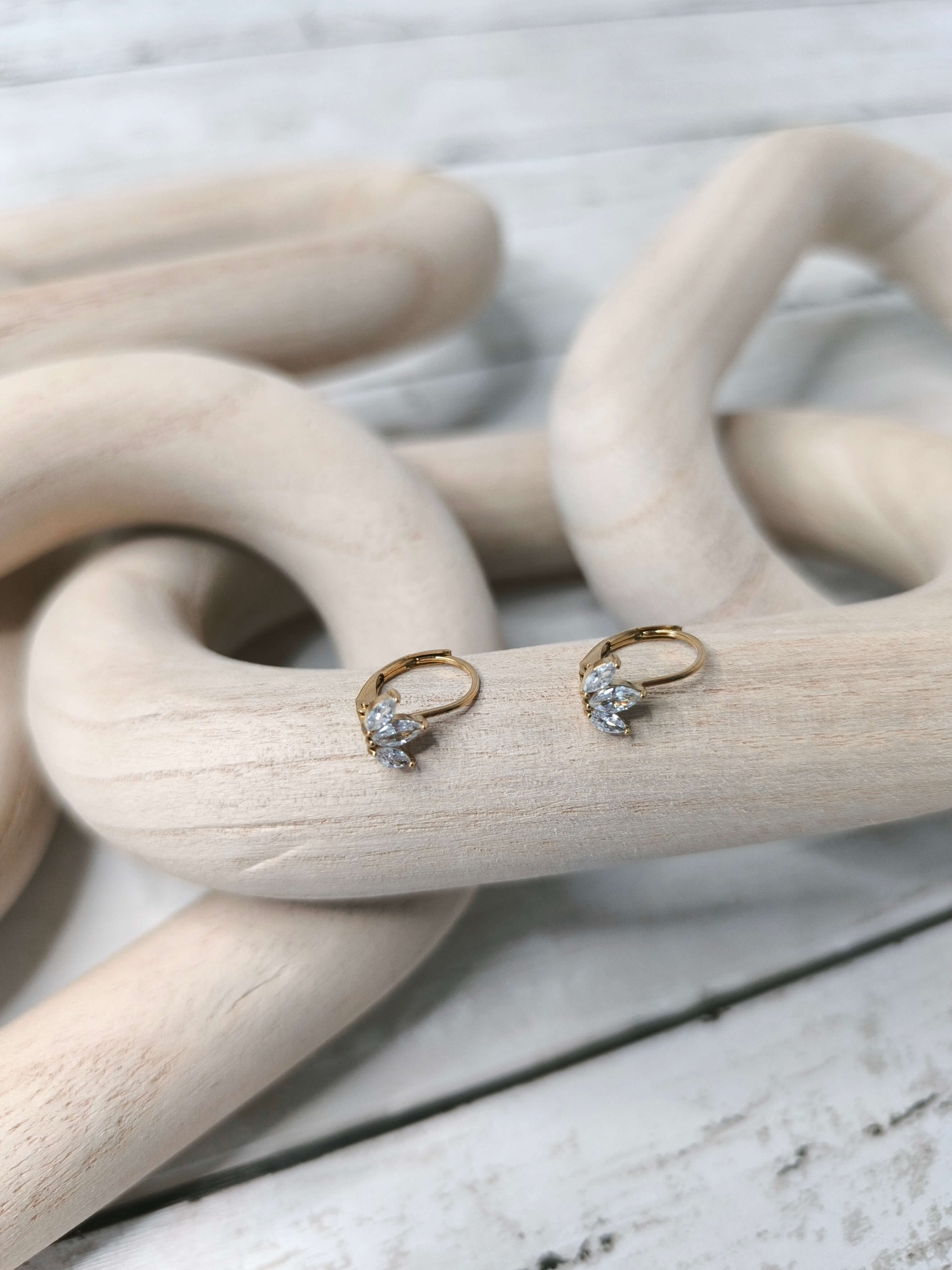 BOUCLES D'OREILLES CERCEAU FEMME - EN ACIER INOXYDABLE 304 - MOTIF FEUILLE 