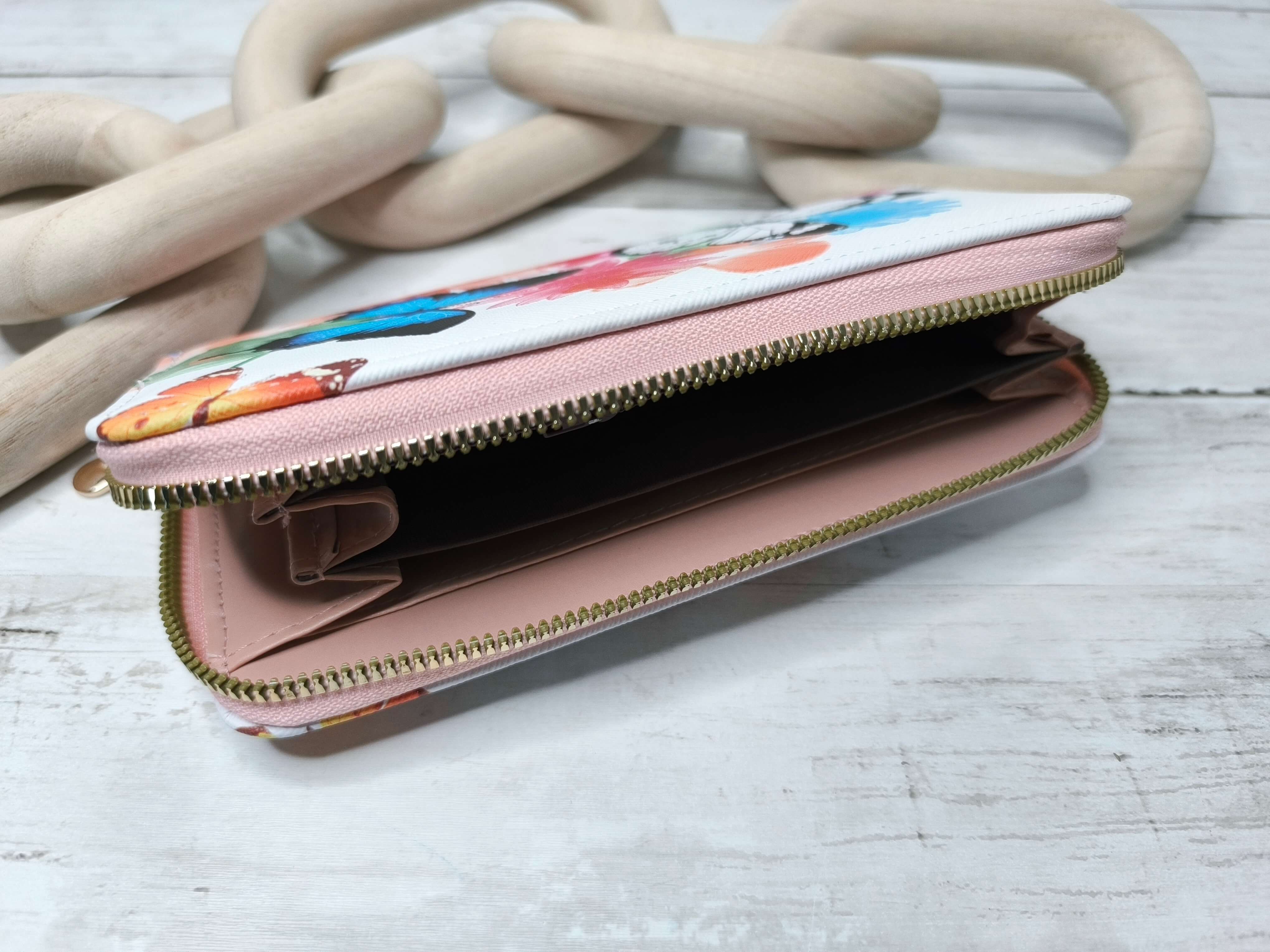 PORTEFEUILLE FEMME - MOTIF PAPILLON - ELEGANT, LEGER & RESISTANT