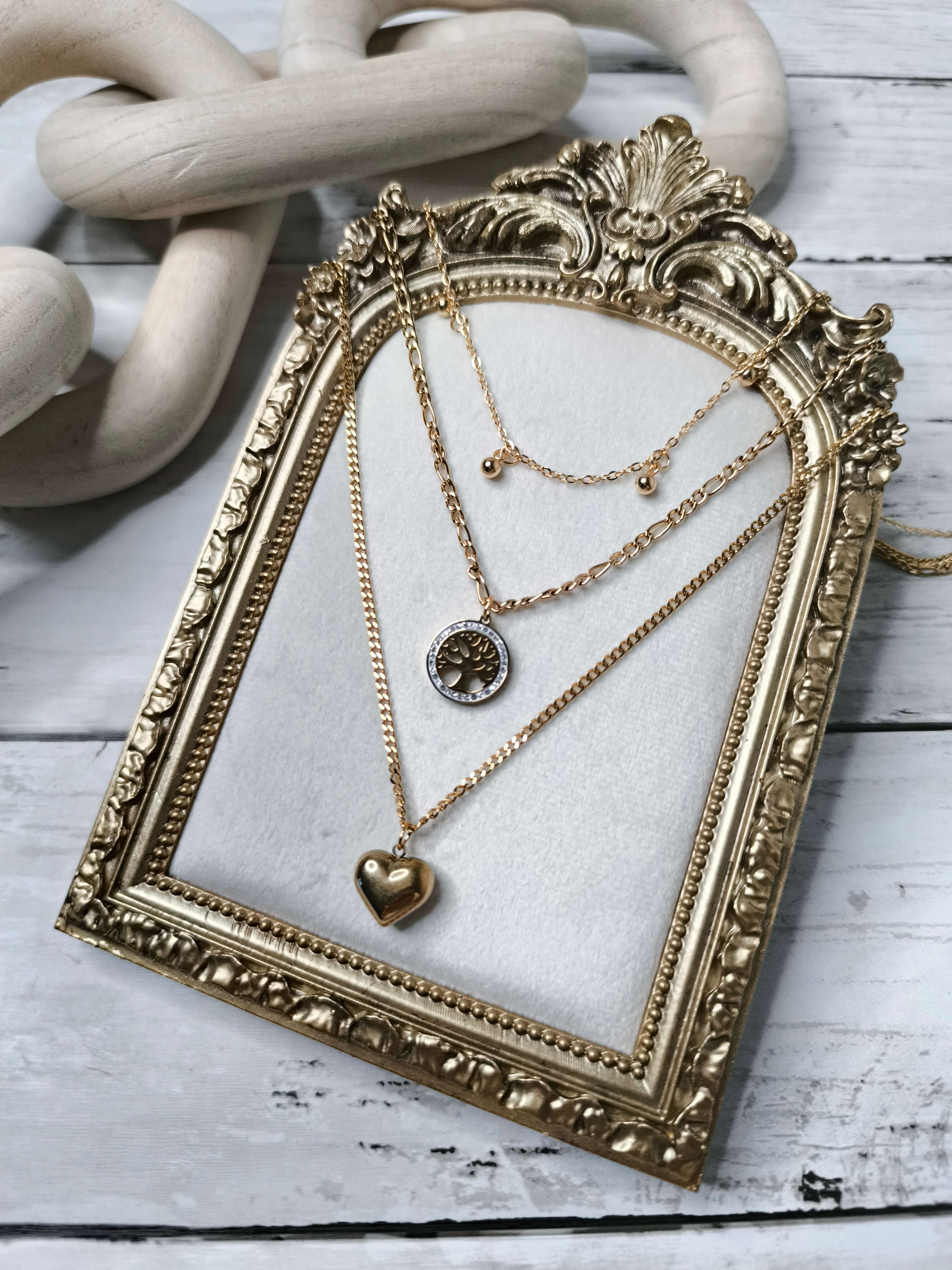 COLLIER FEMME - TROIS NIVEAUX - ACIER AU TITANE - PERLES, ARBRE DE VIE & COEUR DORE