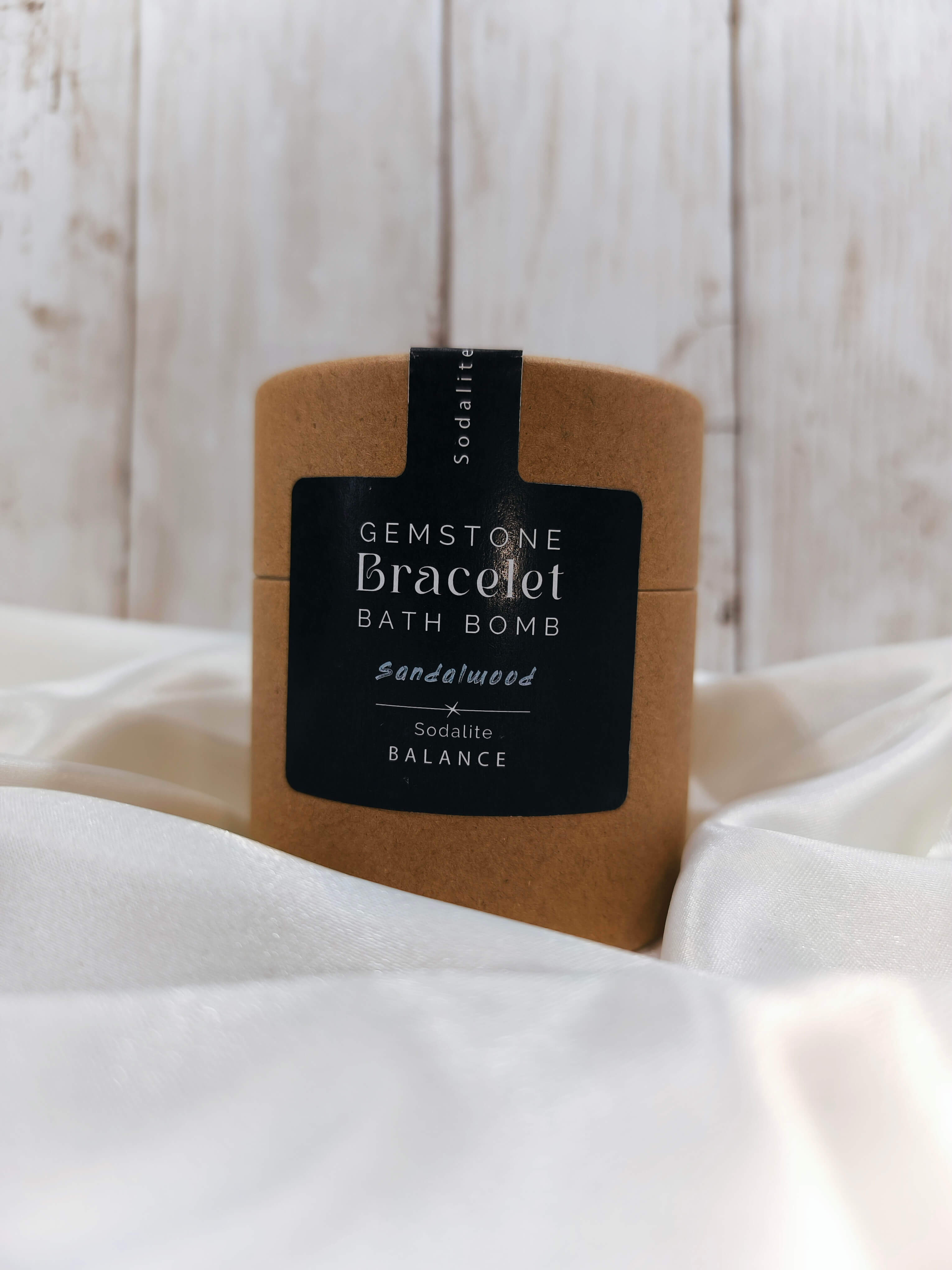 BOMBE DE BAIN AVEC BRACELET EN SODALITE - INTUITION & EXPRESSION