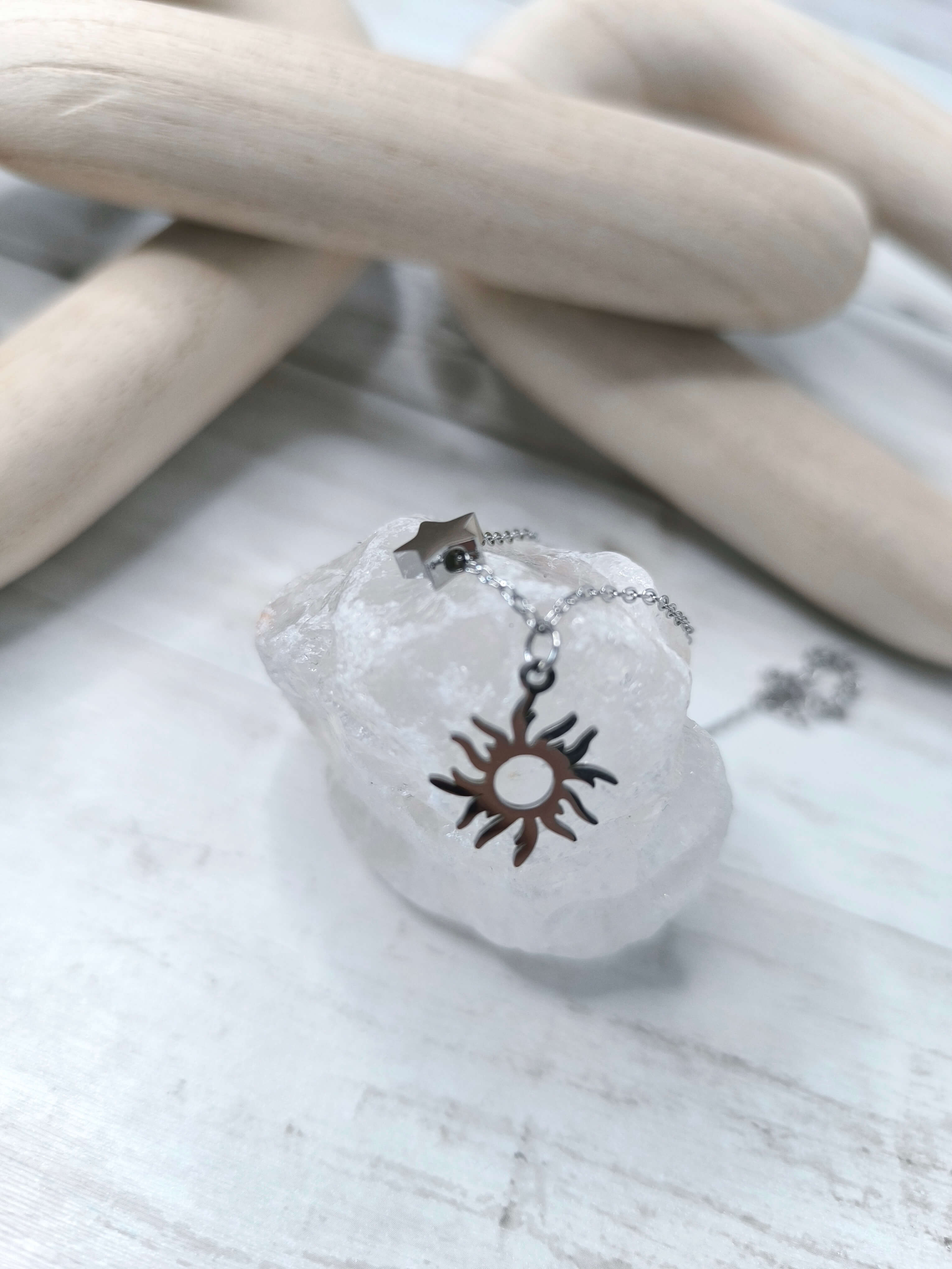 CHAINE DE CHEVILLE FEMME - ARGENTEE - SOLEIL & ETOILE EN ACIER INOXYDABLE