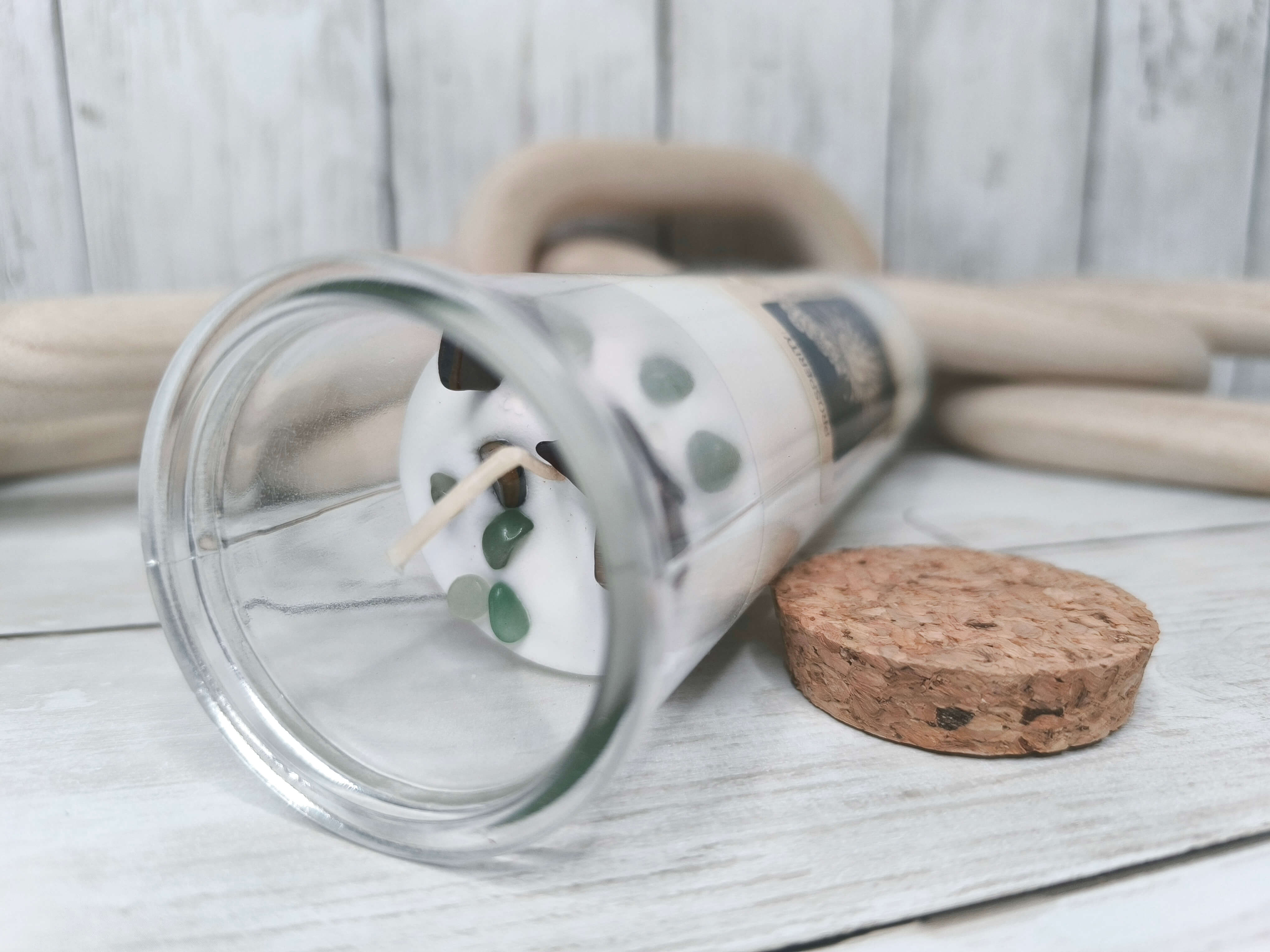 BOUGIE MAGIQUE DE PROSPERITE - CIRE DE SOJA, OEIL DE TIGRE & AVENTURINE VERTE 