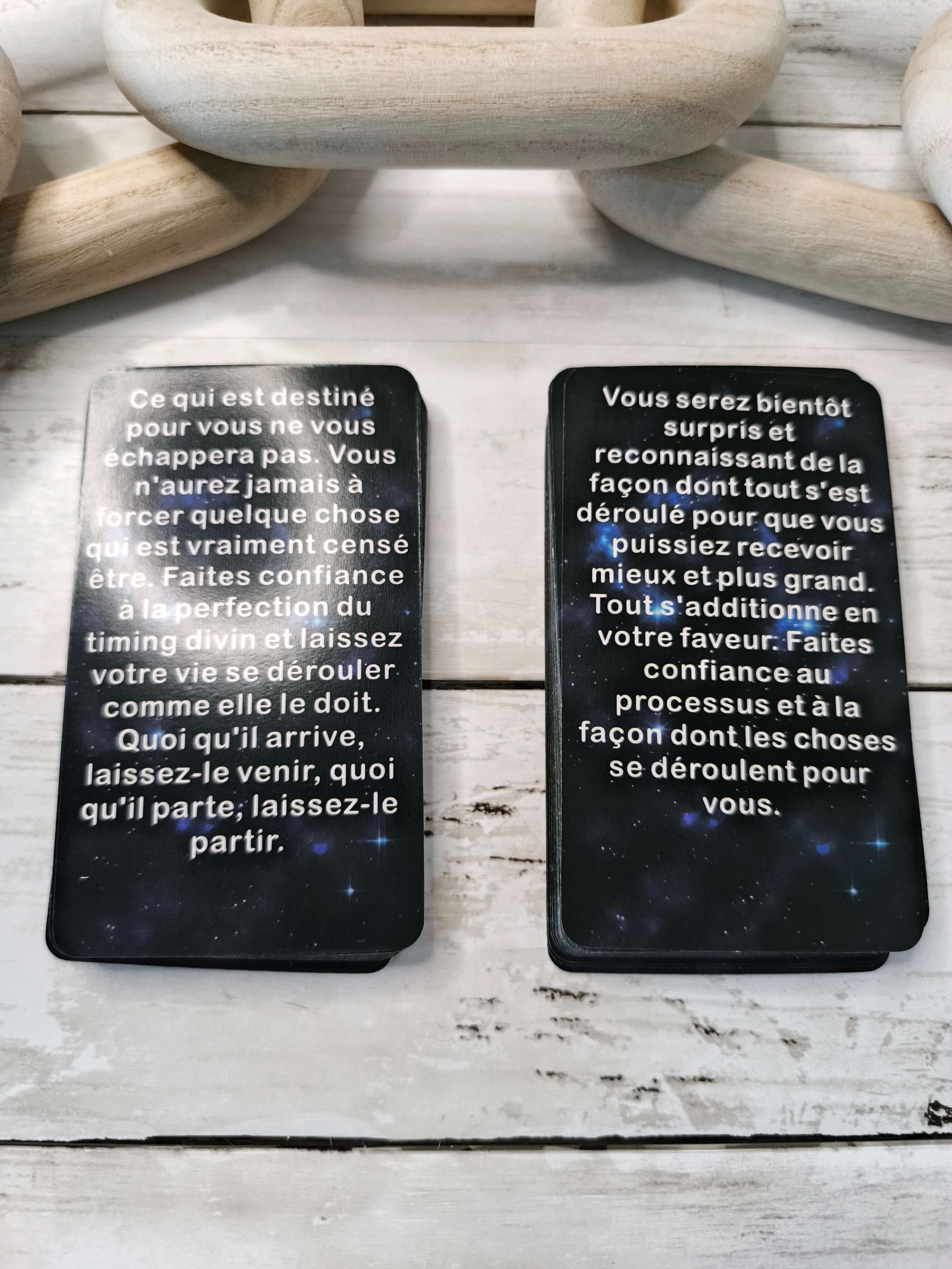 Oracle Divinatoire – Messages de l’Univers · 54 Cartes – Guidance & Sagesse Cosmique