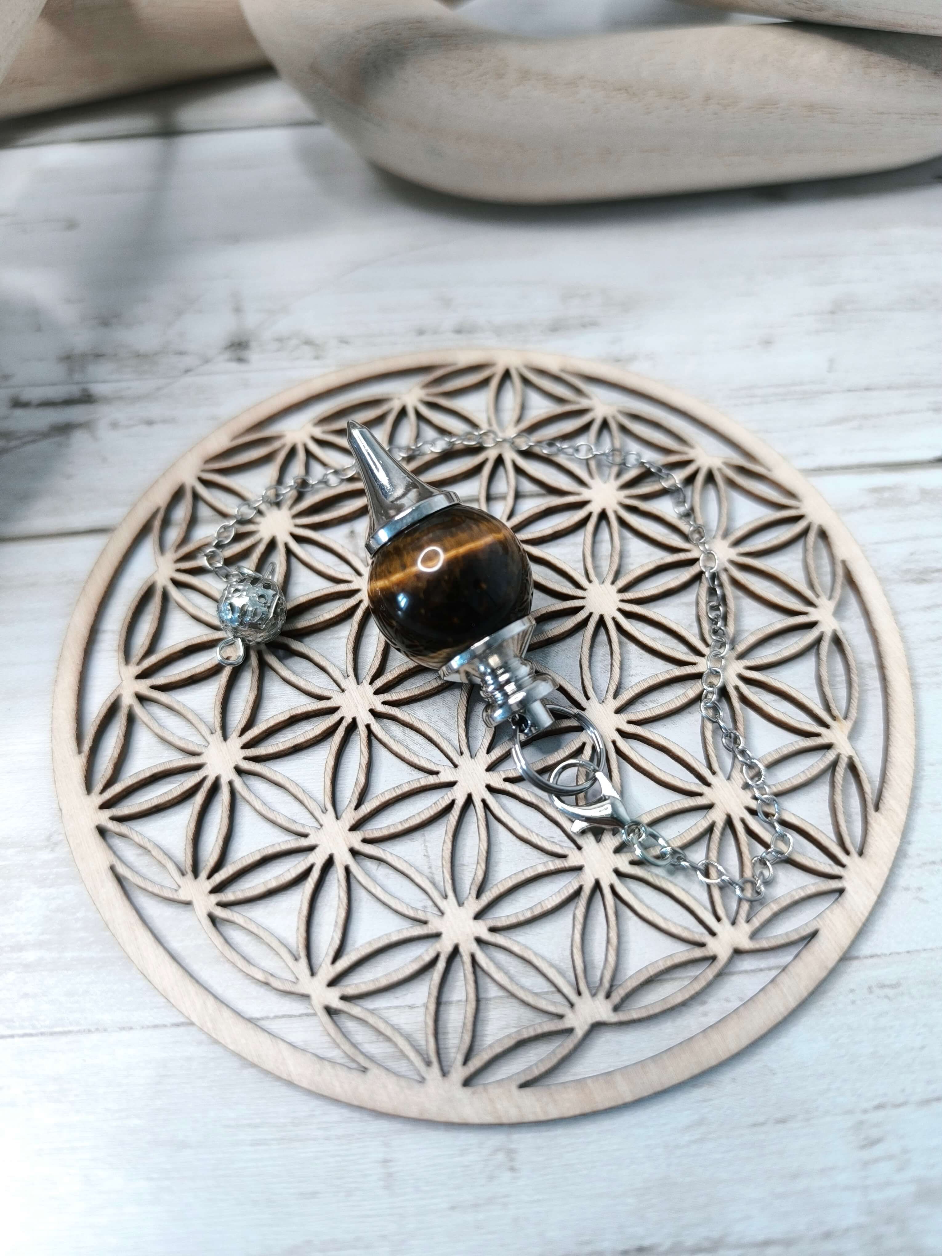 PENDULE DIVINATOIRE - OEIL DE TIGRE - PROTECTION & CONFIANCE INTERIEUR