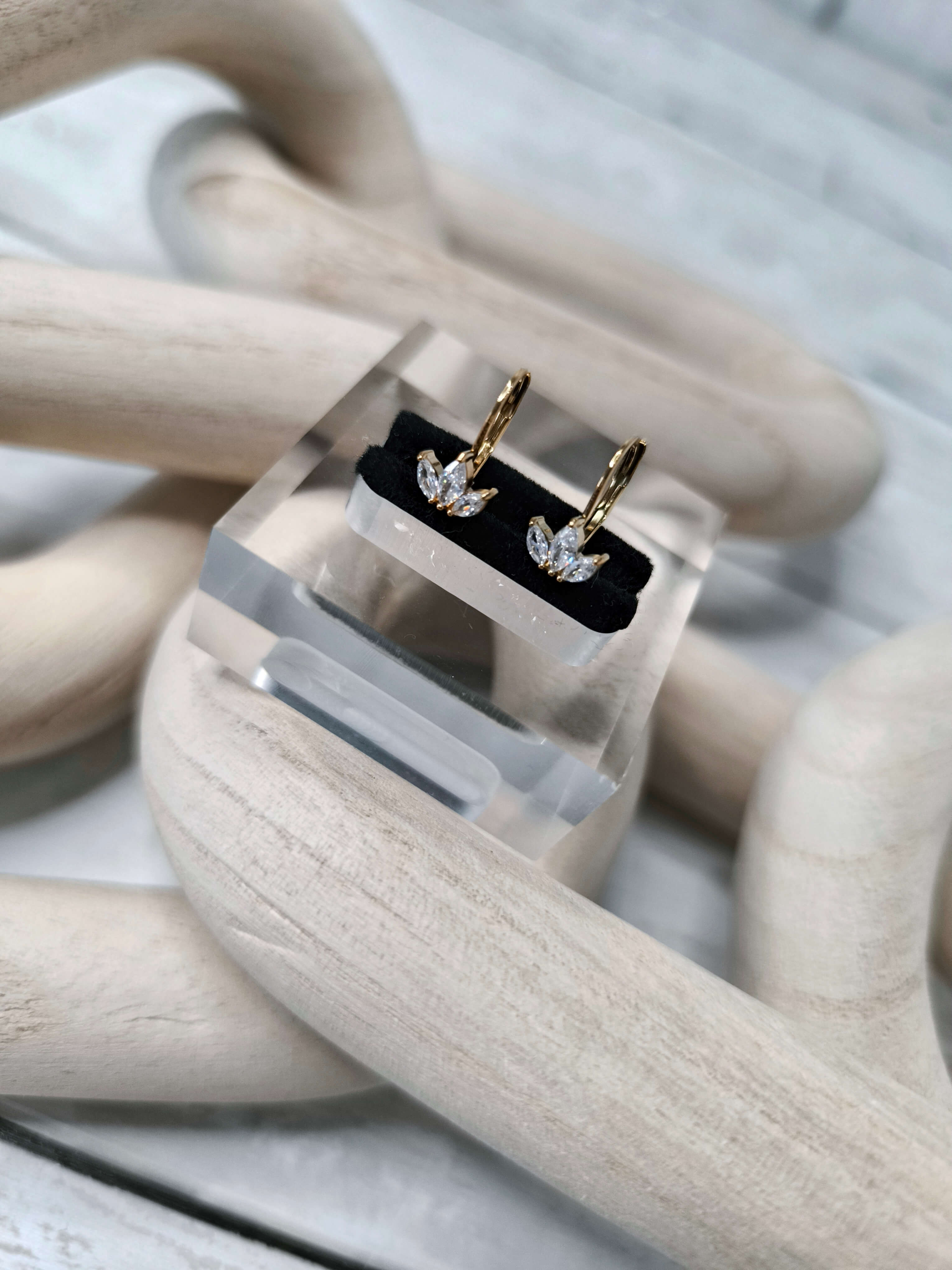 BOUCLES D'OREILLES CERCEAU FEMME - EN ACIER INOXYDABLE 304 - MOTIF FEUILLE 