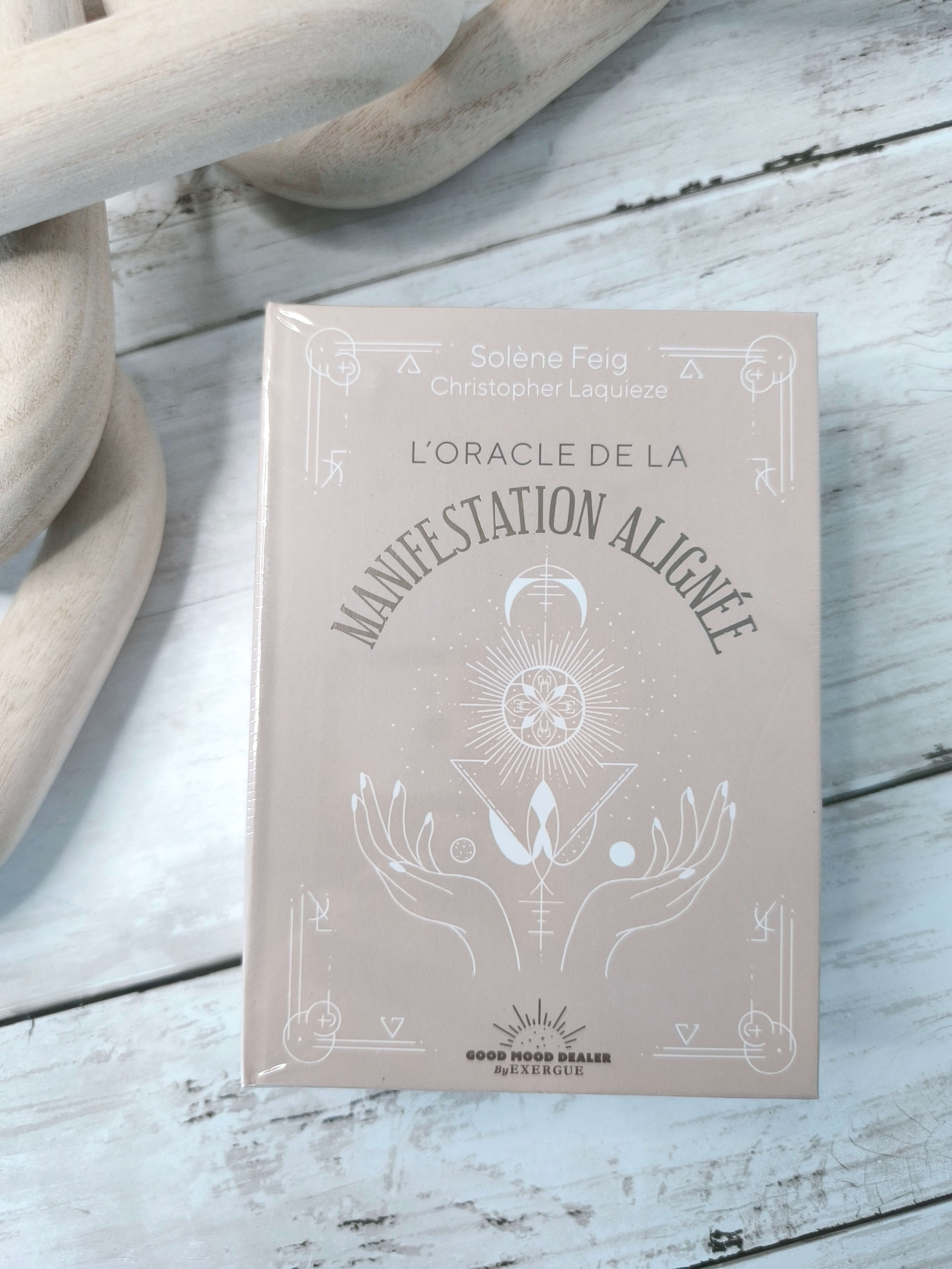 L'ORACLE DE LA MANIFESTATION ALIGNEE - 44 CARTES + GUIDE