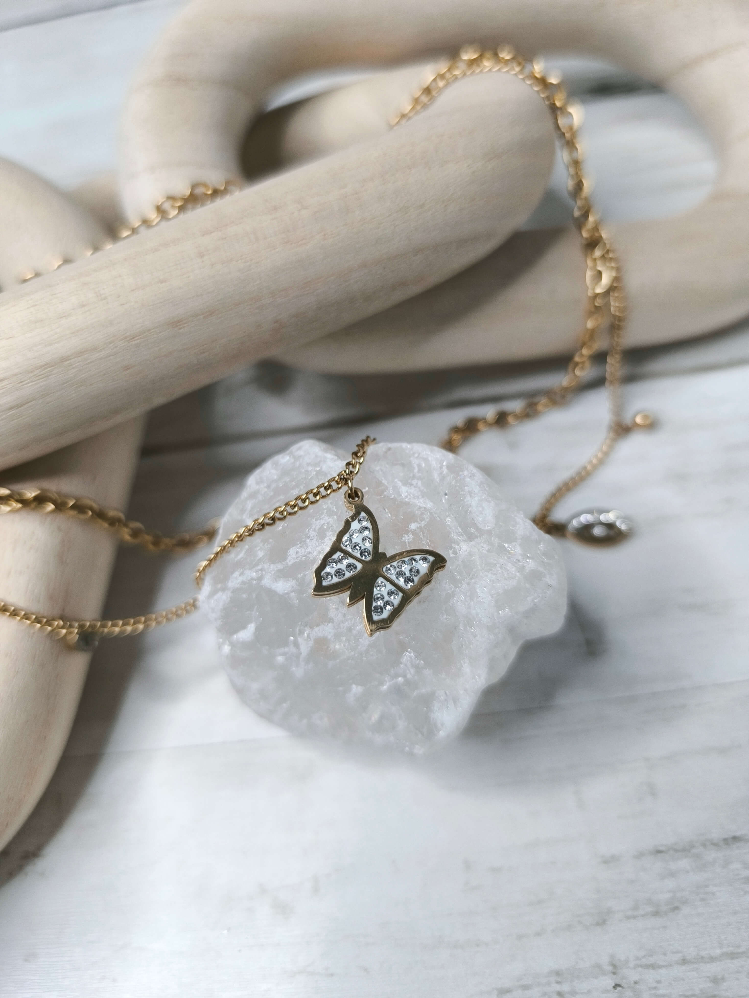 COLLIER FEMME - DEUX NIVEAUX - ACIER INOXYDABLE 304 - PAPILLON & SYMBOLES