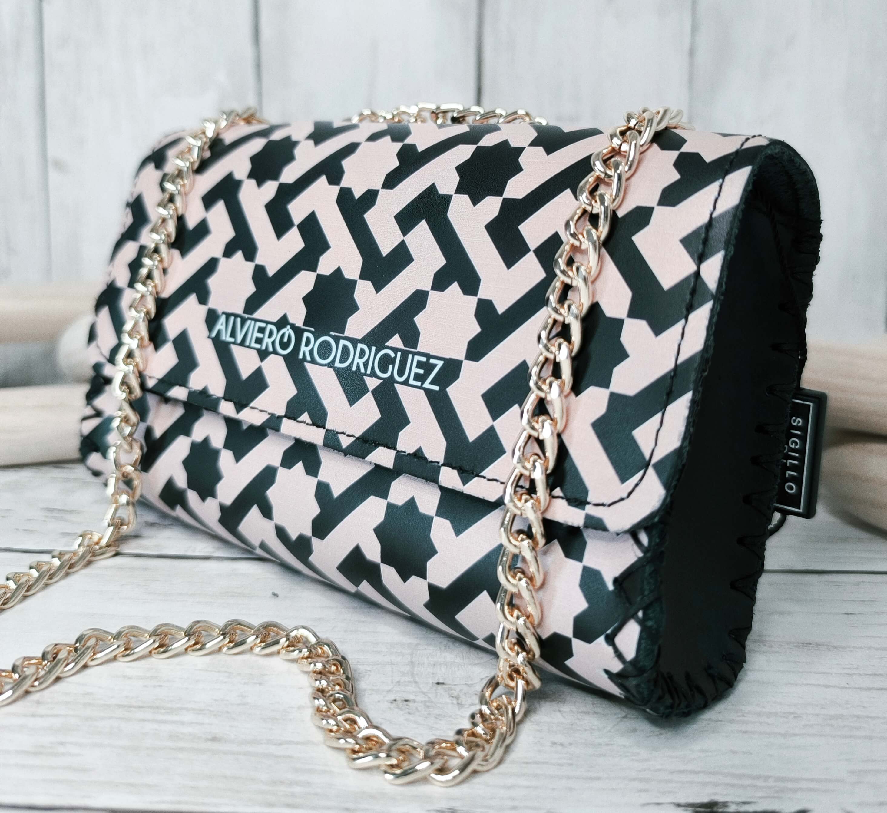 SAC A MAIN EN CUIR ALVIERO RODRIGUEZ - ESSENTIAL LINE BEIGE & NOIR - FABRICATION ITALIENNE & COUSU MAIN