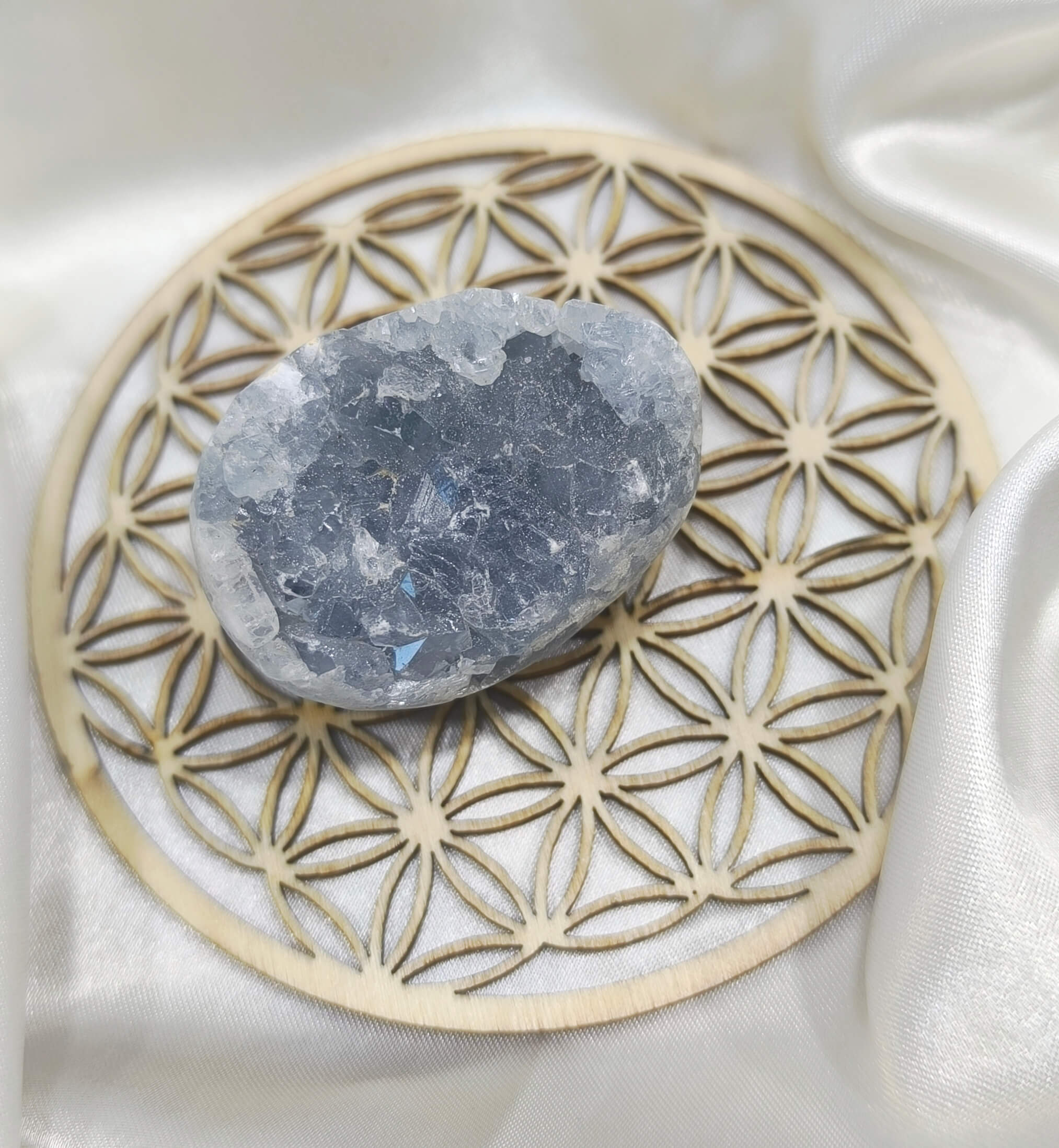 PIERRE NATURELLE - LAPIS LAZULI - HARMONIE, SAGESSE & COMMUNICATION AUTHENTIQUE