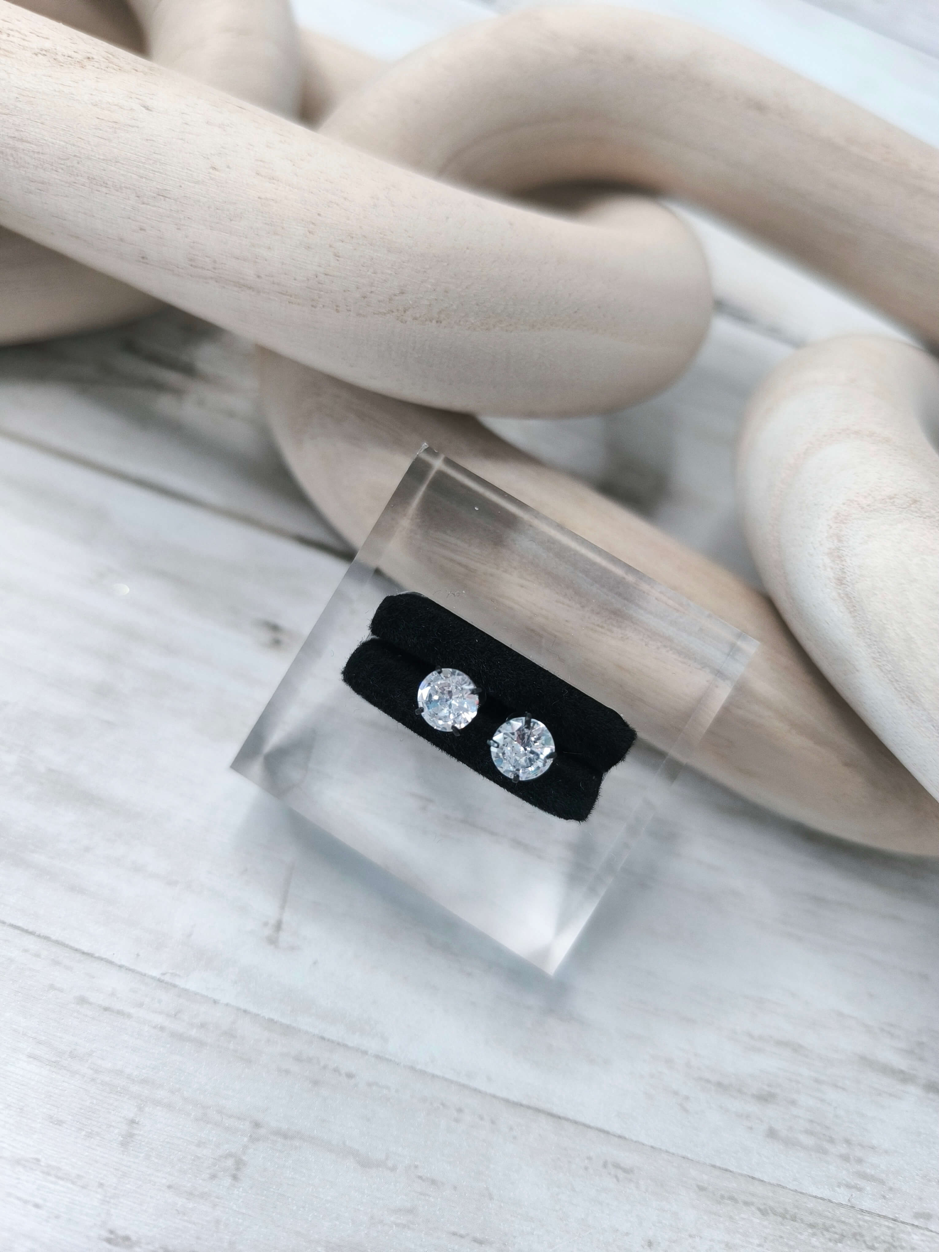 BOUCLES D'OREILLES HOMME EN ACIER INOXYDABLE - PIERRES EN ZIRCONE CUBIQUE - 5 COULEURS AU CHOIX - 6MM