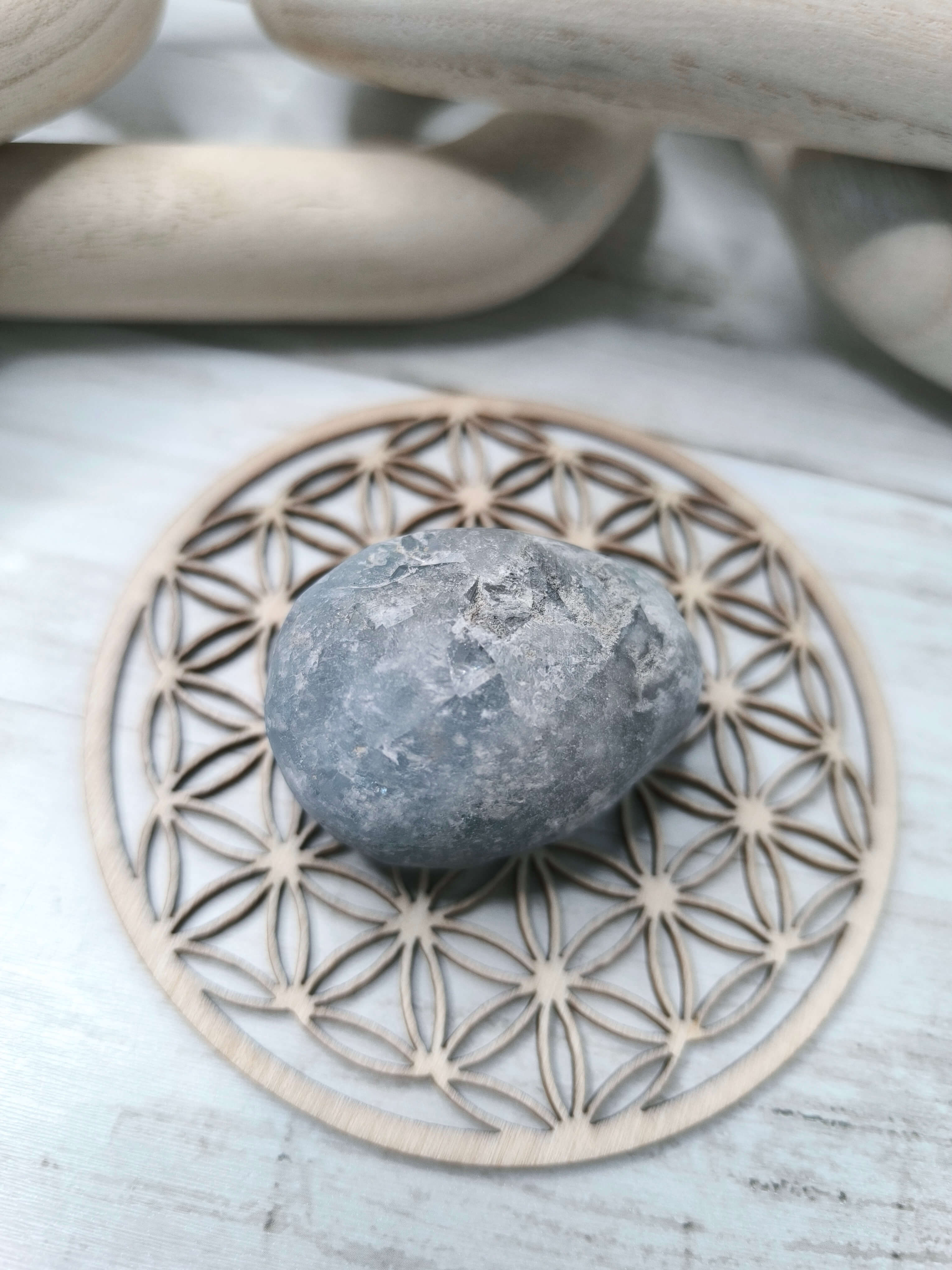 PIERRE NATURELLE - LAPIS LAZULI - HARMONIE, SAGESSE & COMMUNICATION AUTHENTIQUE