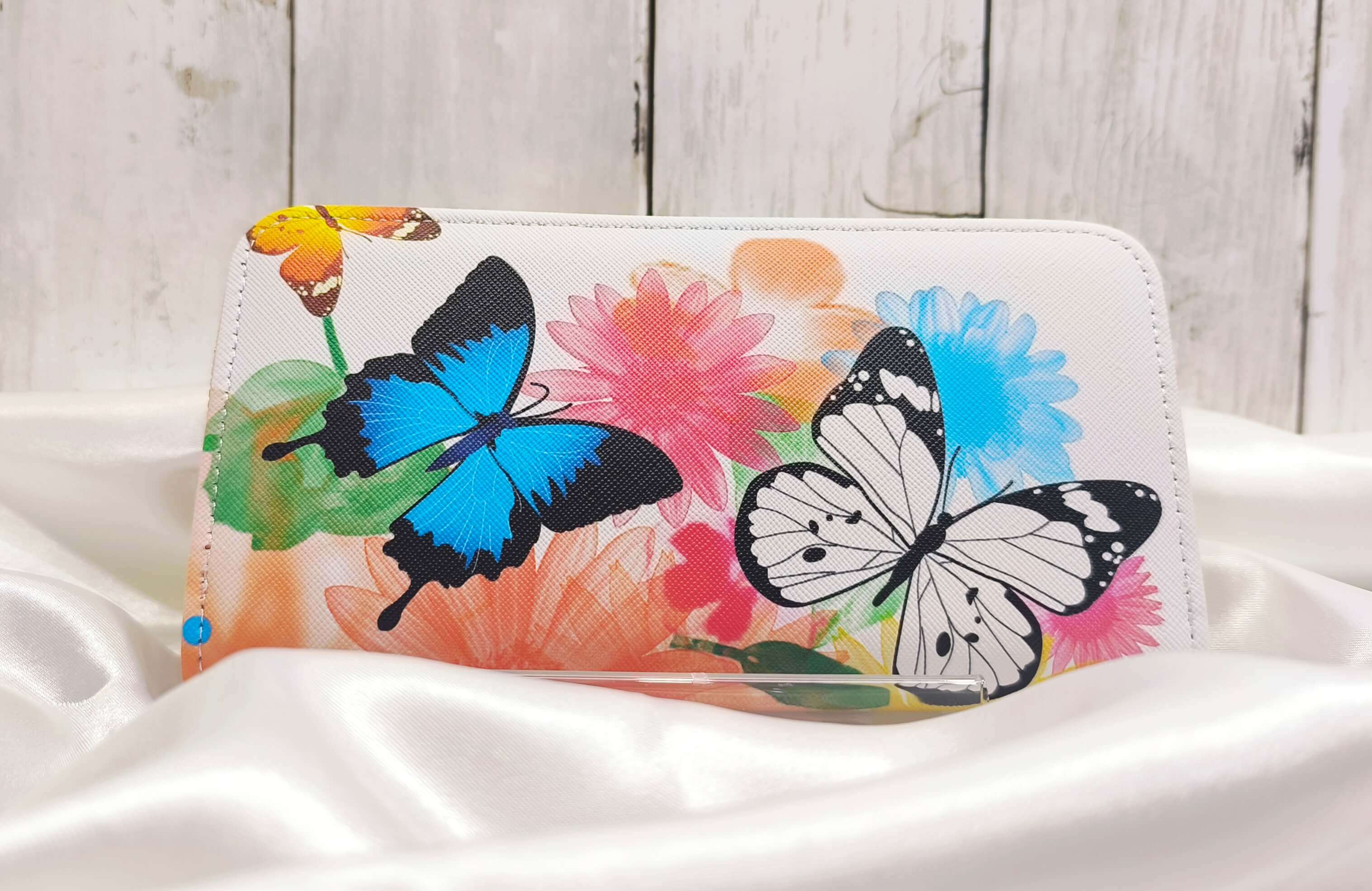 PORTEFEUILLE FEMME - MOTIF PAPILLON - ELEGANT, LEGER & RESISTANT