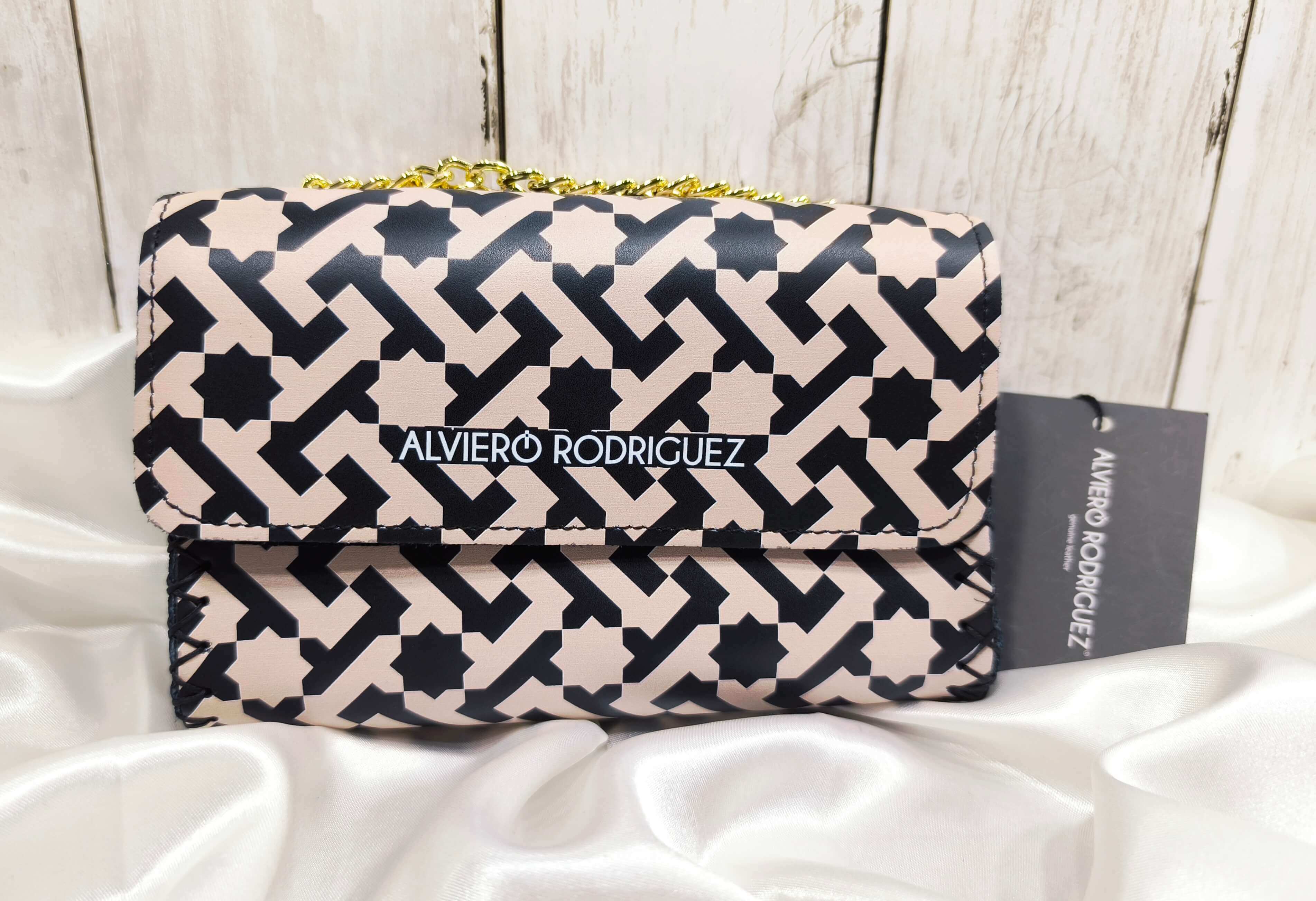 SAC A MAIN EN CUIR ALVIERO RODRIGUEZ - ESSENTIAL LINE BEIGE & NOIR - FABRICATION ITALIENNE & COUSU MAIN