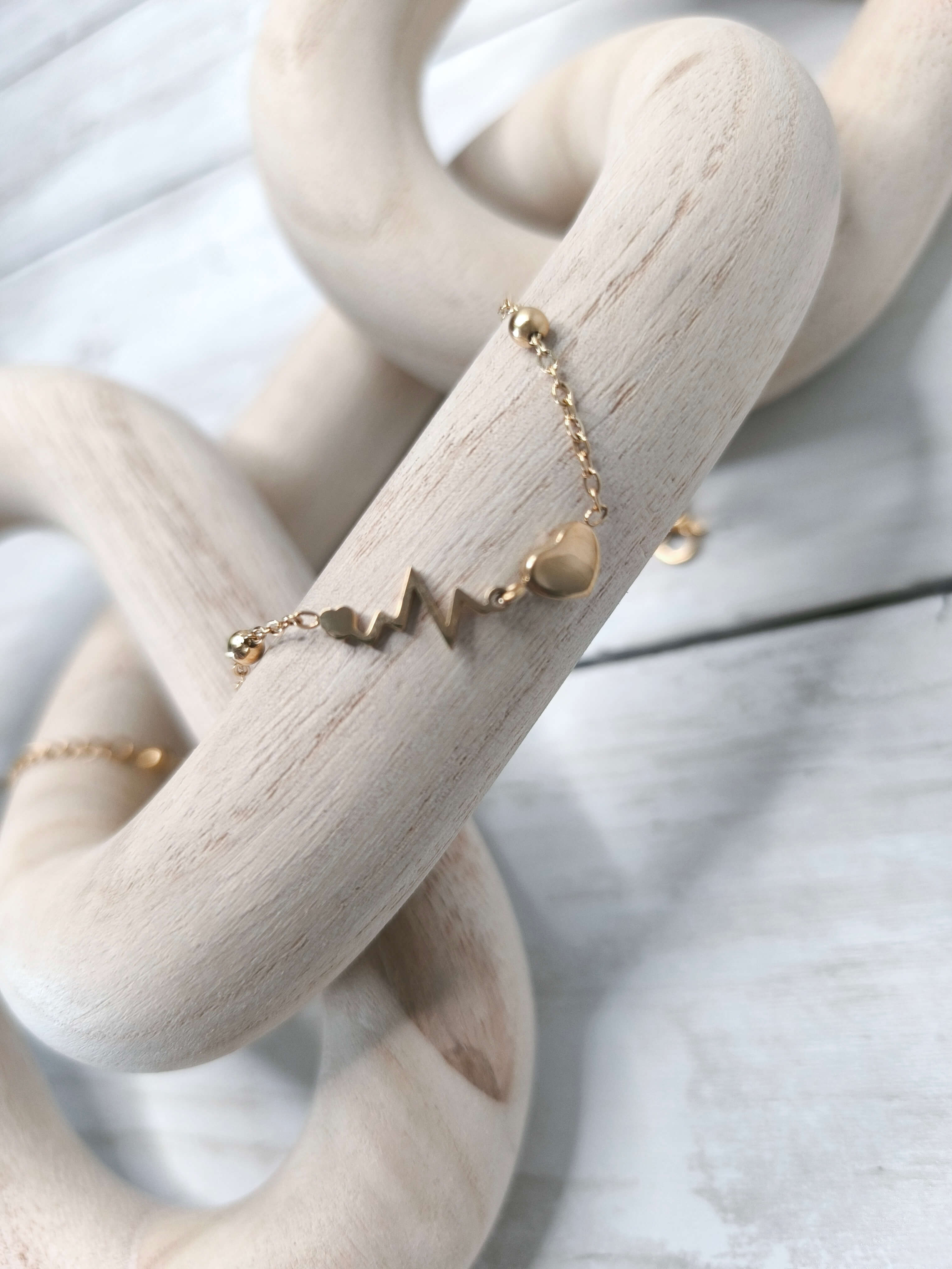 CHAINE DE CHEVILLE FEMME - DOREE - MOTIF ELECTROCARDIOGRAMME EN ACIER INOXYDABLE