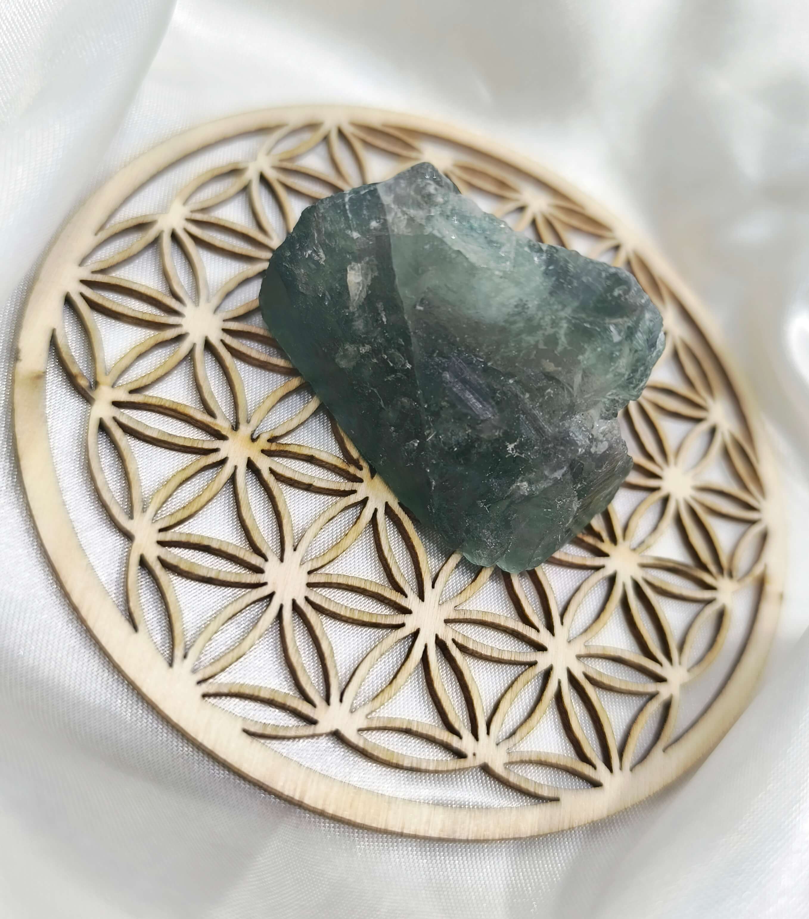 PIERRE NATURELLE - FLUORITE VERTE - CLARTE MENTALE, CALME & PROTECTION ENERGETIQUE