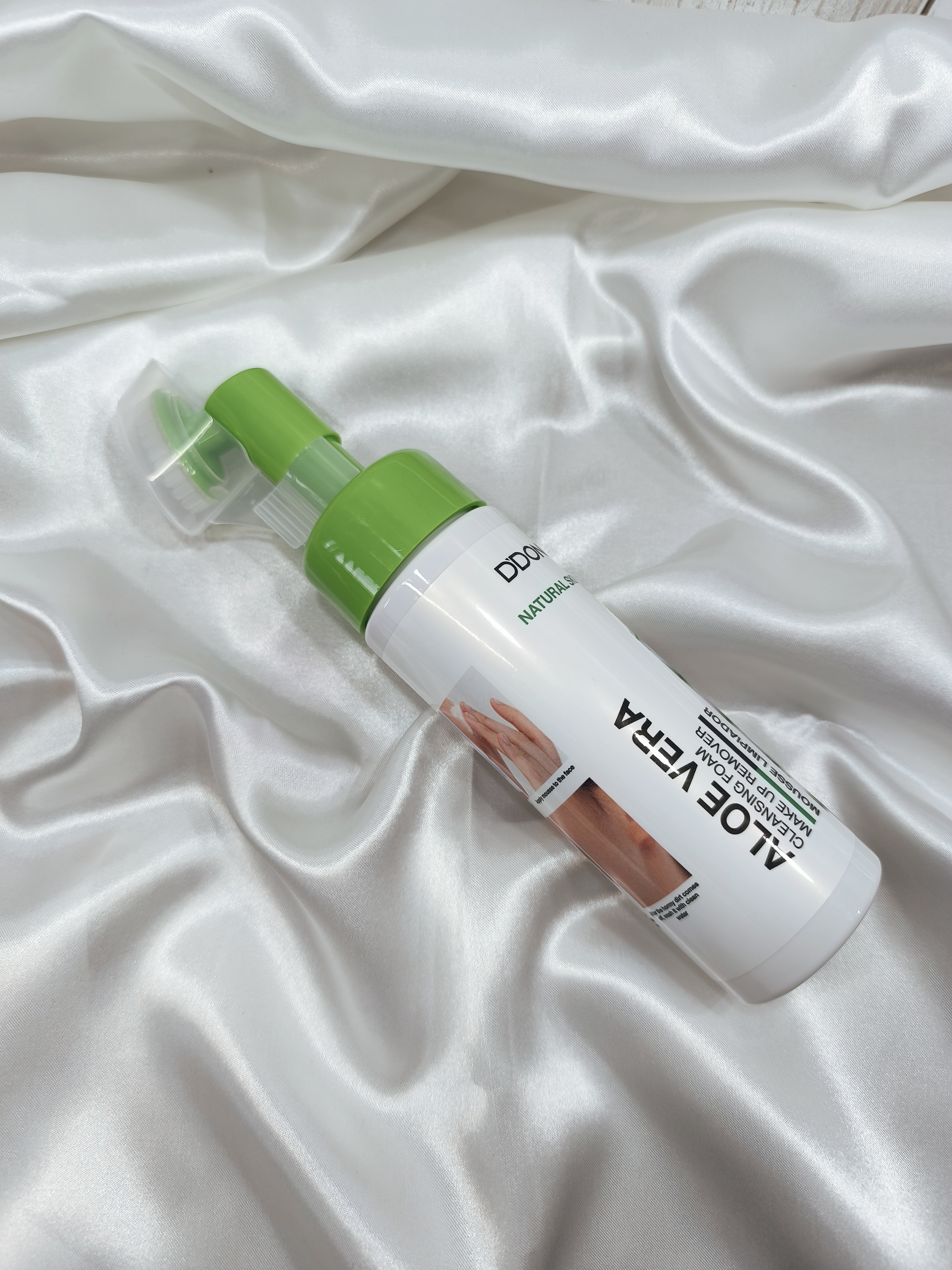 MOUSSE NETTOYANTE & DEMAQUILLANTE - ALOE VERA - D'DONNA - APAISANTE