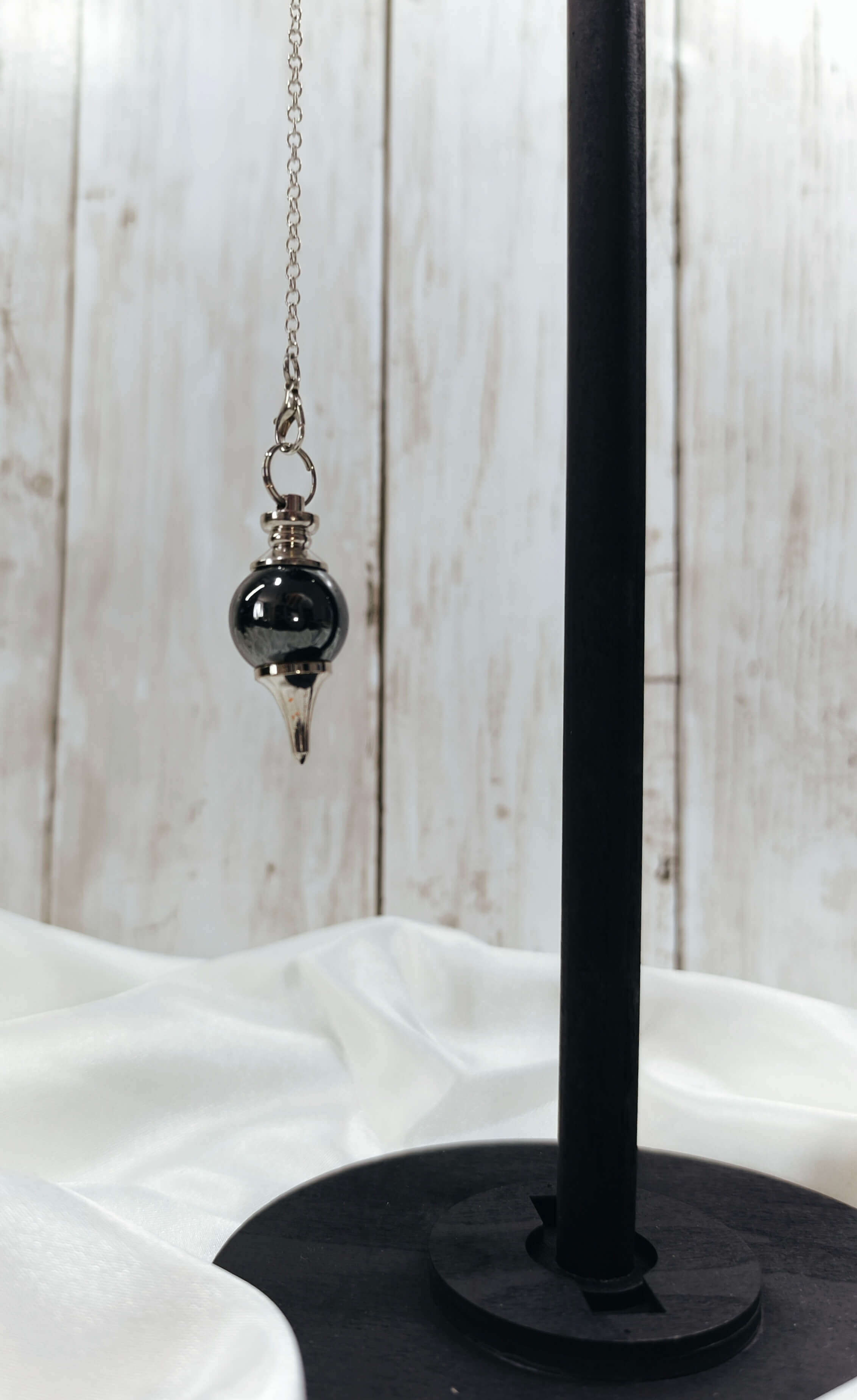 PENDULE DIVINATOIRE - HEMATITE - ANCRAGE & CLARTE MENTALE