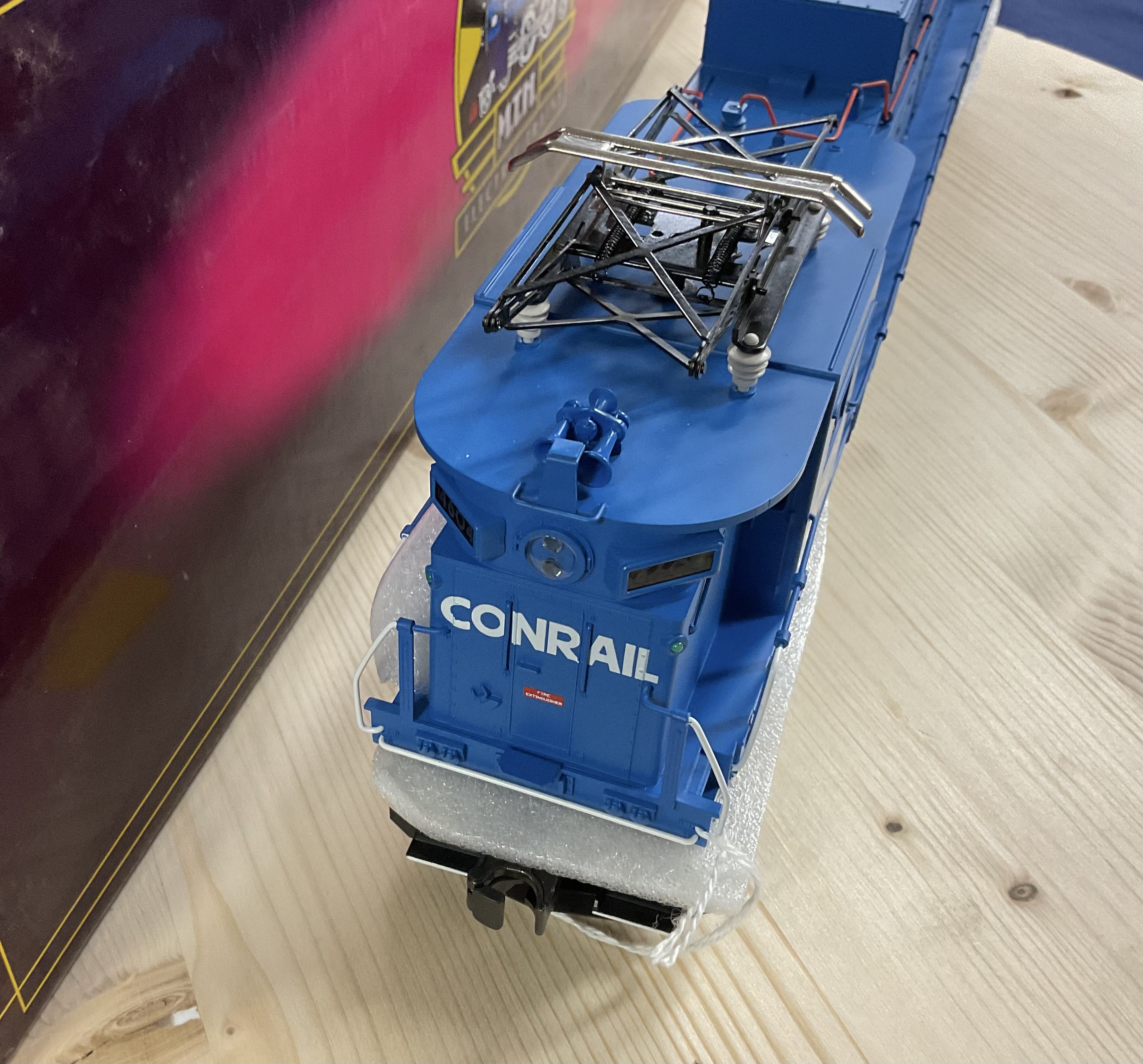 MTH 20-5509-1 Conrail O scale E-33 Rectifier Electric Premier with /Proto-Sound3-Rail Proto-Sound  #4604 Model Train