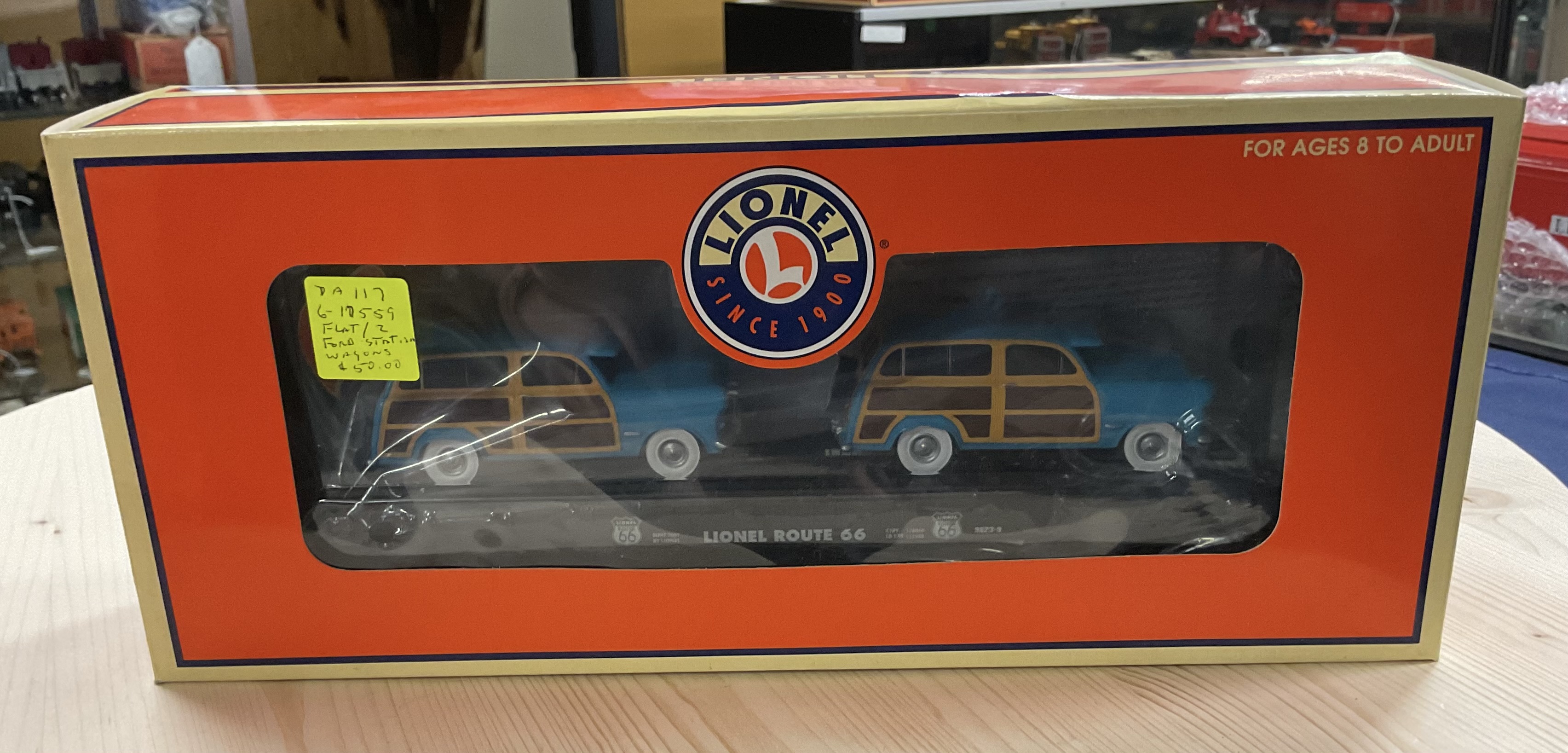 Lionel 6-17559 O-Scale Route 66 Flat Car With 2 Wagons