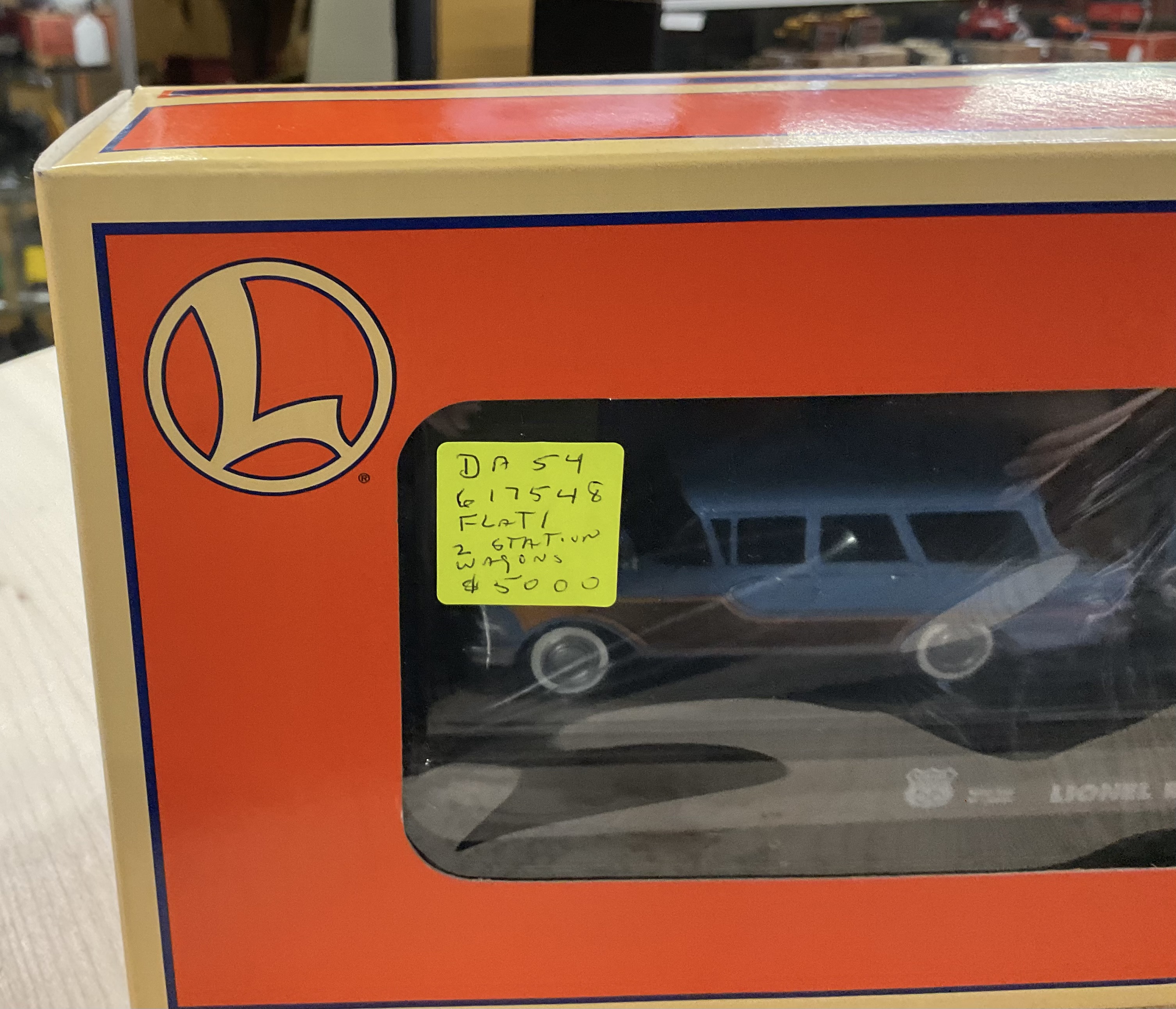 NOS (New Old Stock) Lionel 6-17548 O-Scale Route 66 Flat Car With 2 Touring Station Wagons 