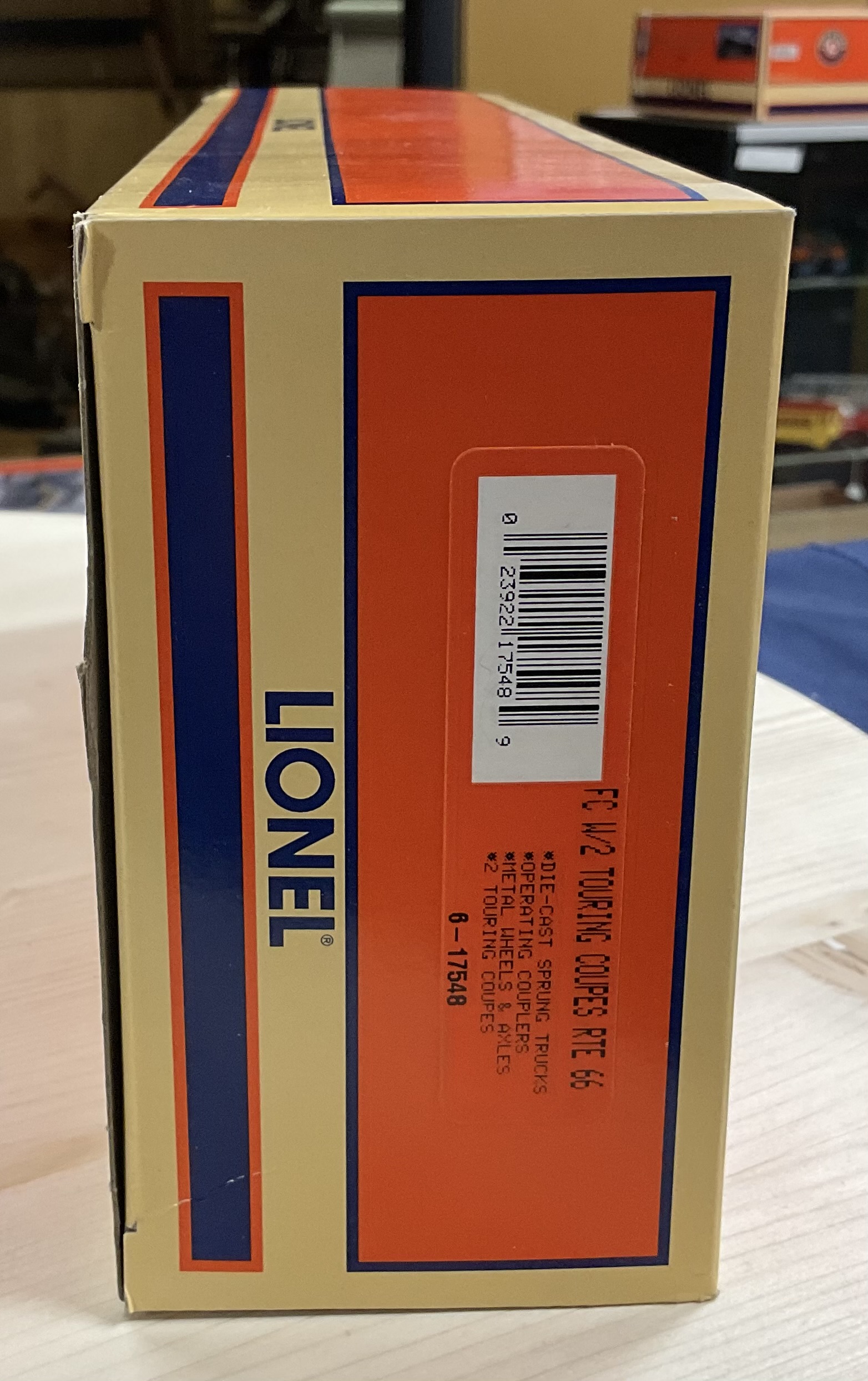 NOS (New Old Stock) Lionel 6-17548 O-Scale Route 66 Flat Car With 2 Touring Station Wagons 