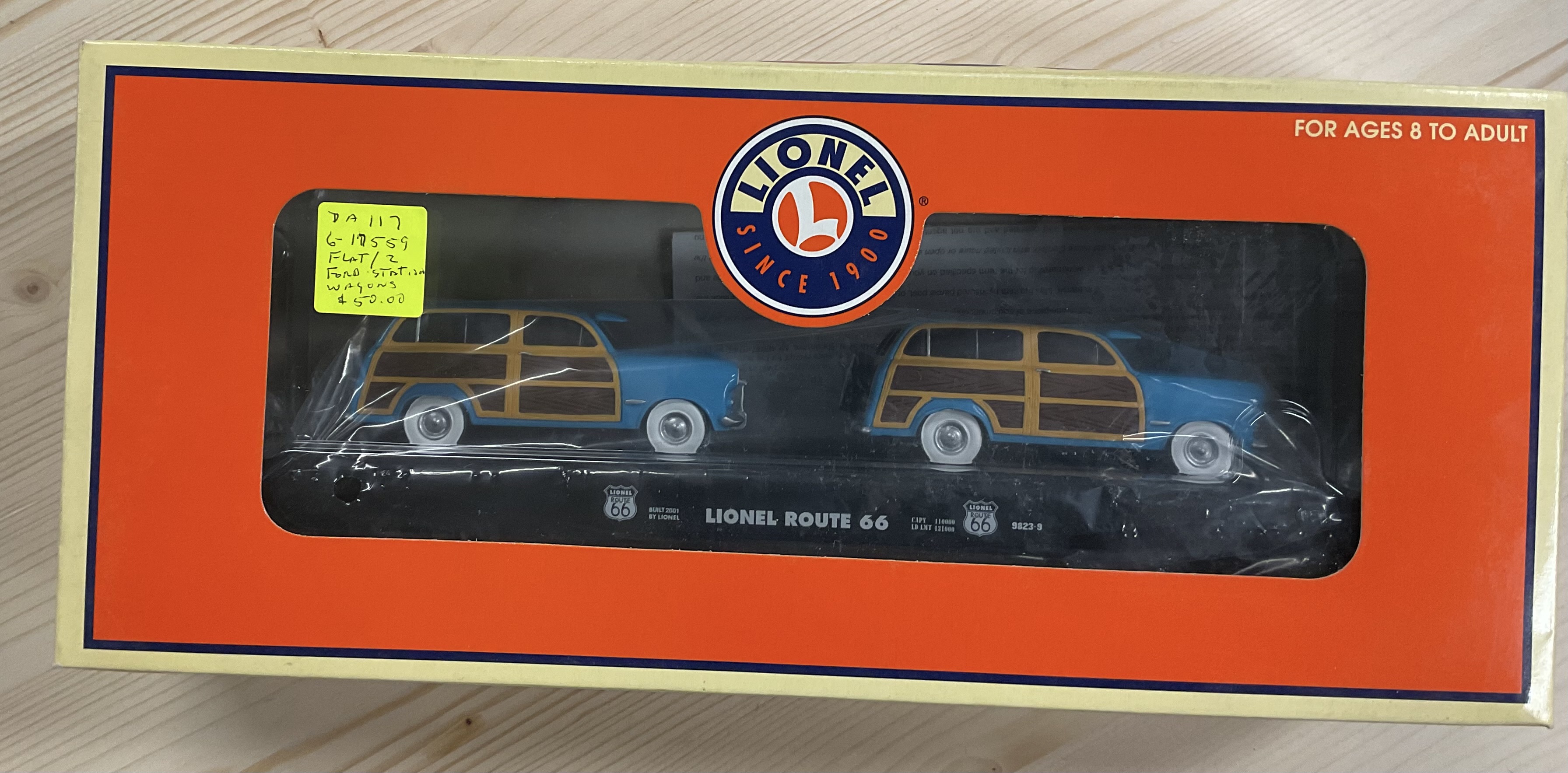 Lionel 6-17559 O-Scale Route 66 Flat Car With 2 Wagons