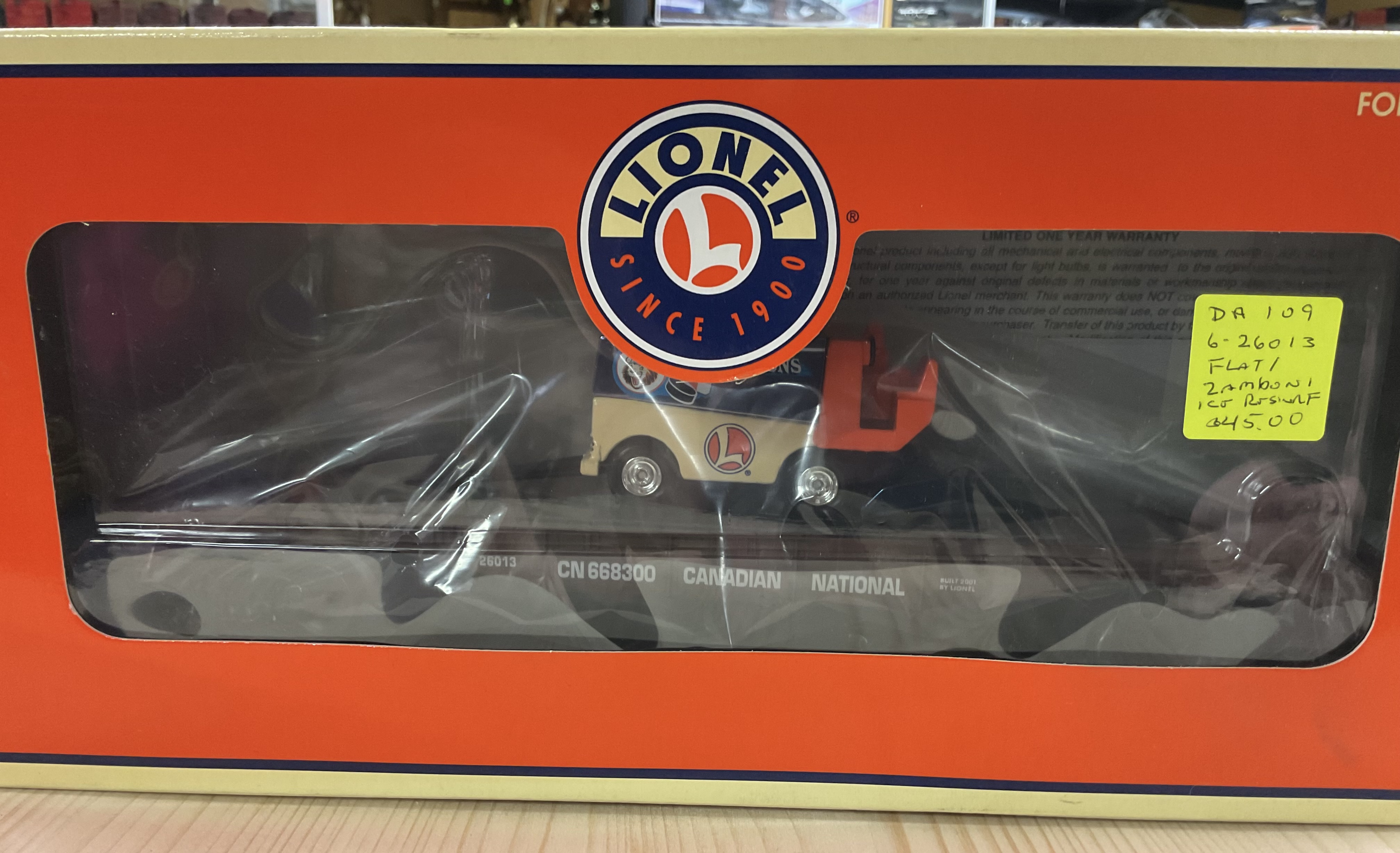 NOS (new old stock) Lionel 6-26013 O-Scale Canadian National Flat Car with Zamboni machine in Original Box